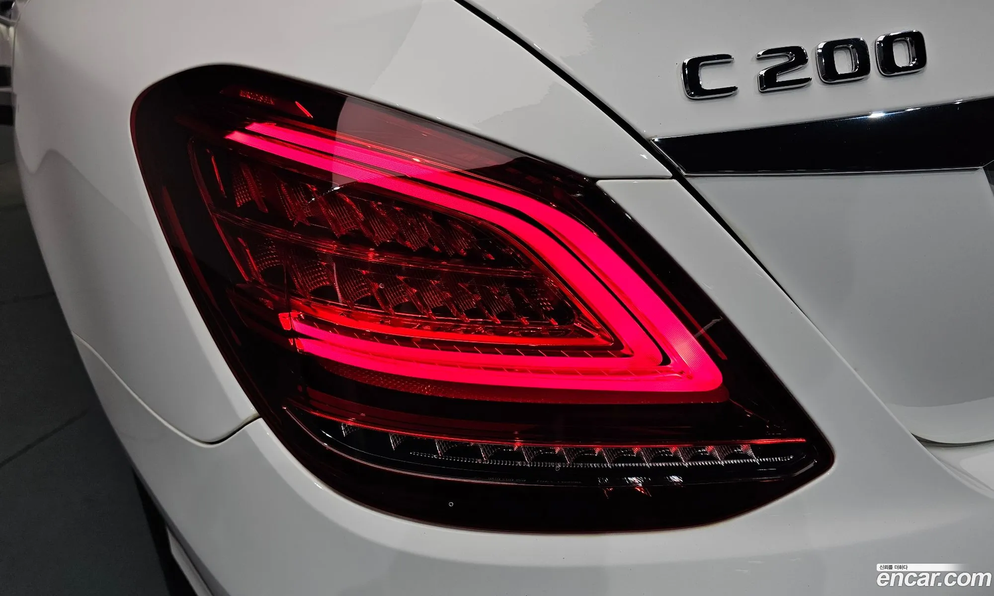 Mercedes-Benz C-Class W205 2020 — 10