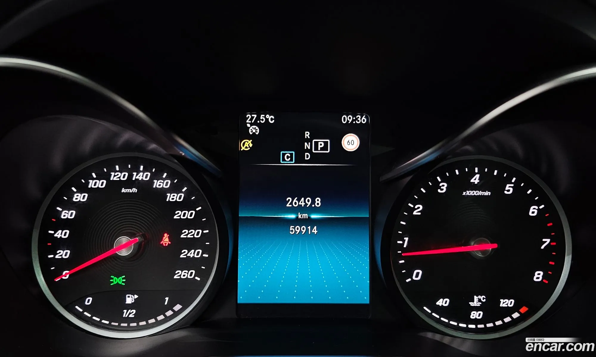 Mercedes-Benz C-Class W205 2020 — 21
