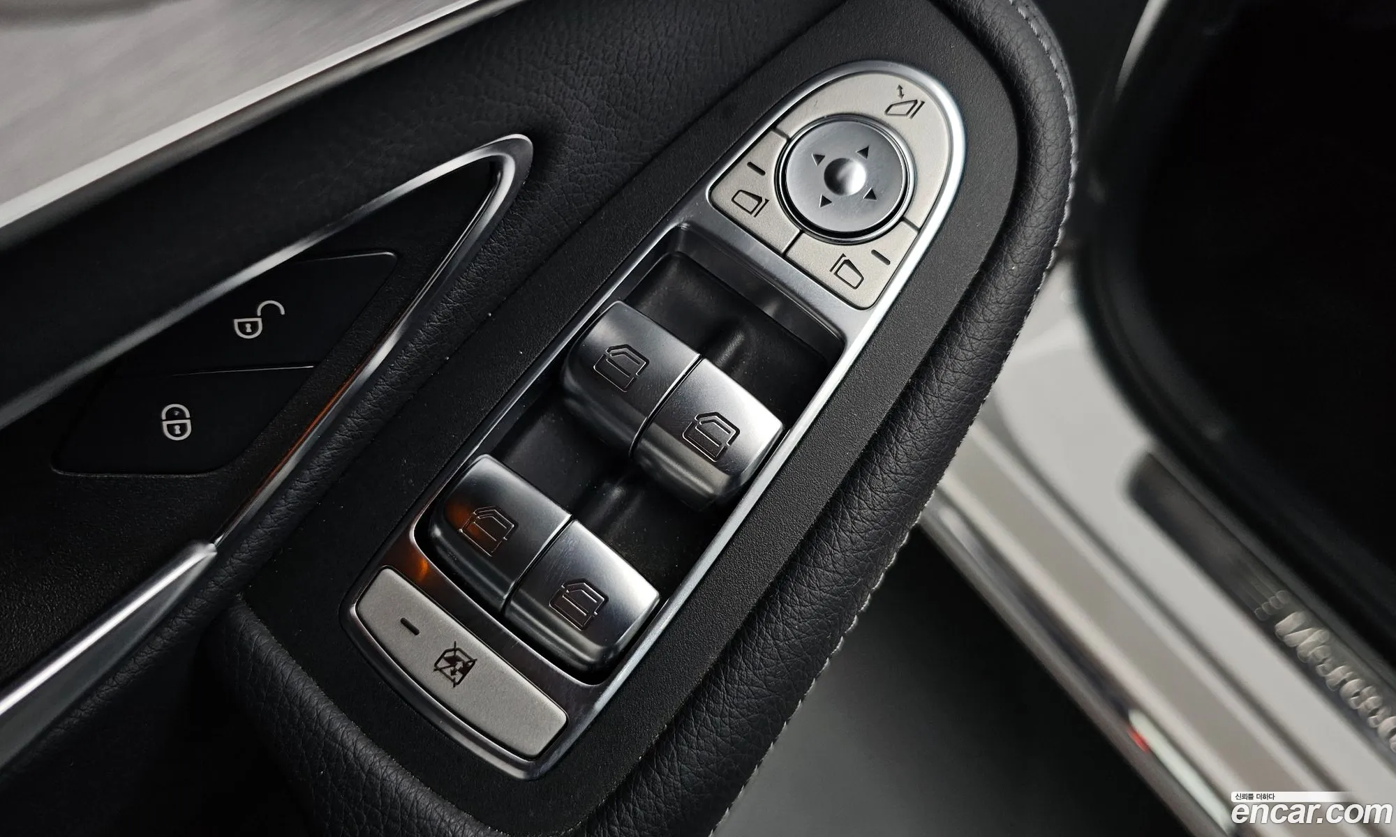Mercedes-Benz C-Class W205 2020 — 19