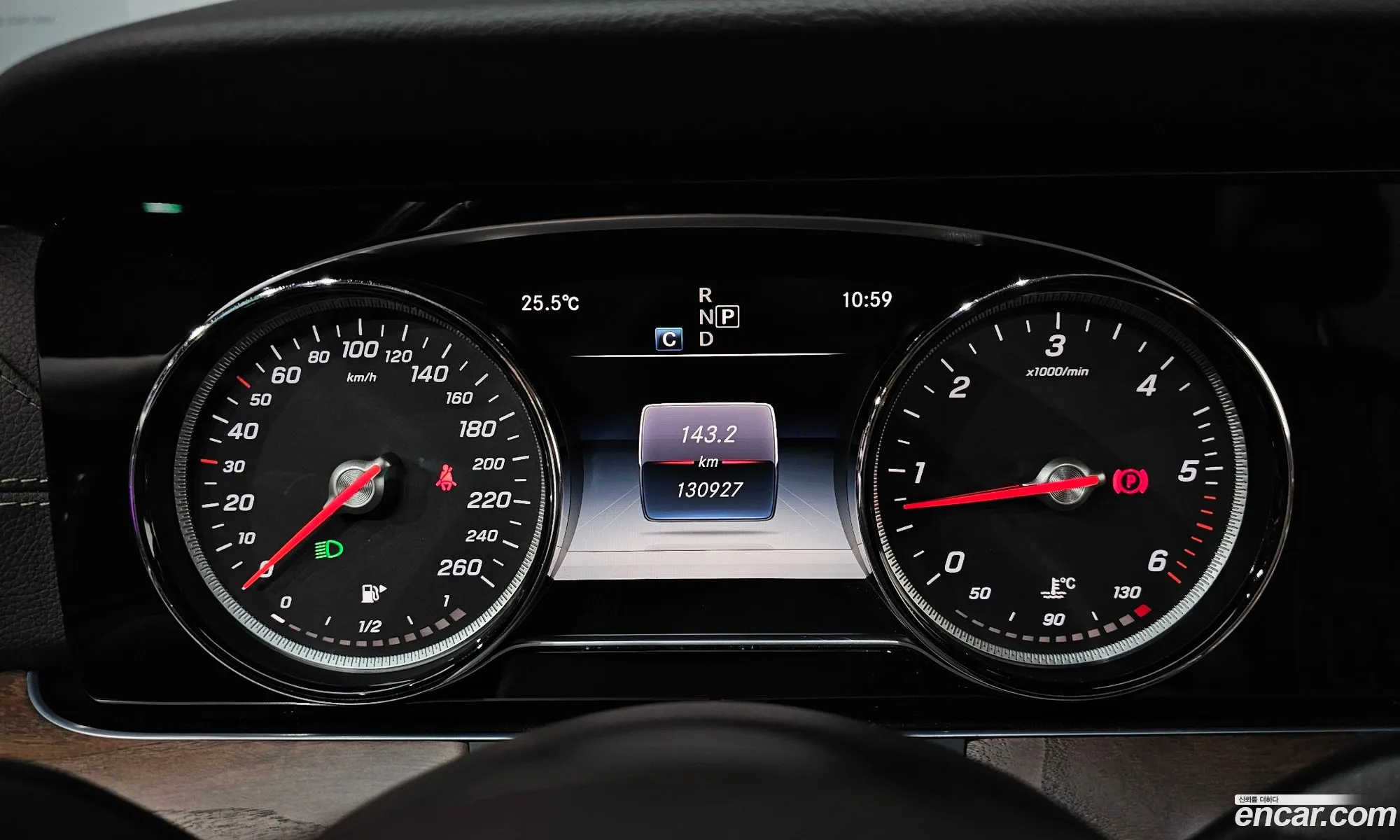 Mercedes-Benz E-Class W213 2016 WDDZF0EB2HA099092 — 3