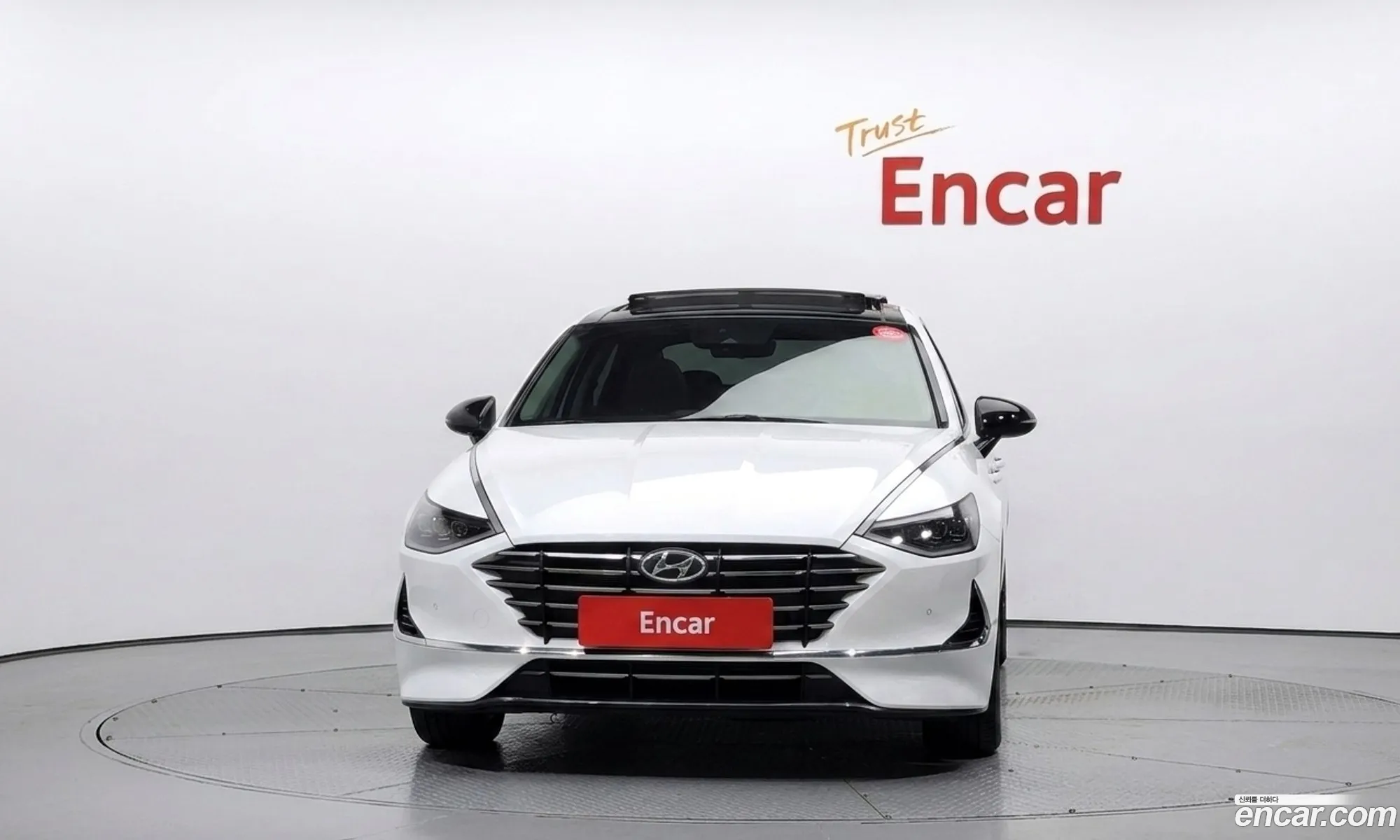 Hyundai Sonata 2019 KMHL241EBLA021173 — 2