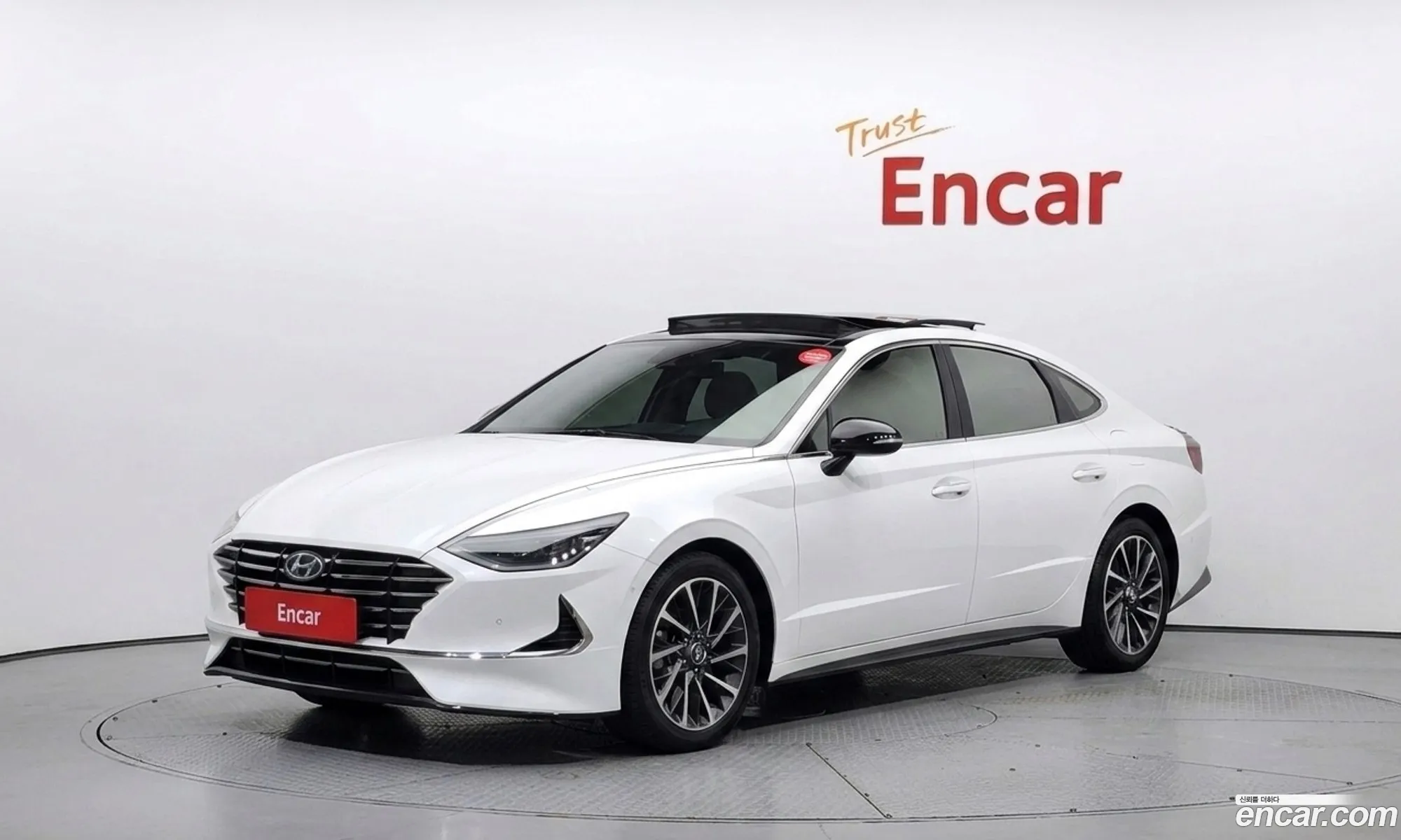 Hyundai Sonata 2019 KMHL241EBLA021173 — 20