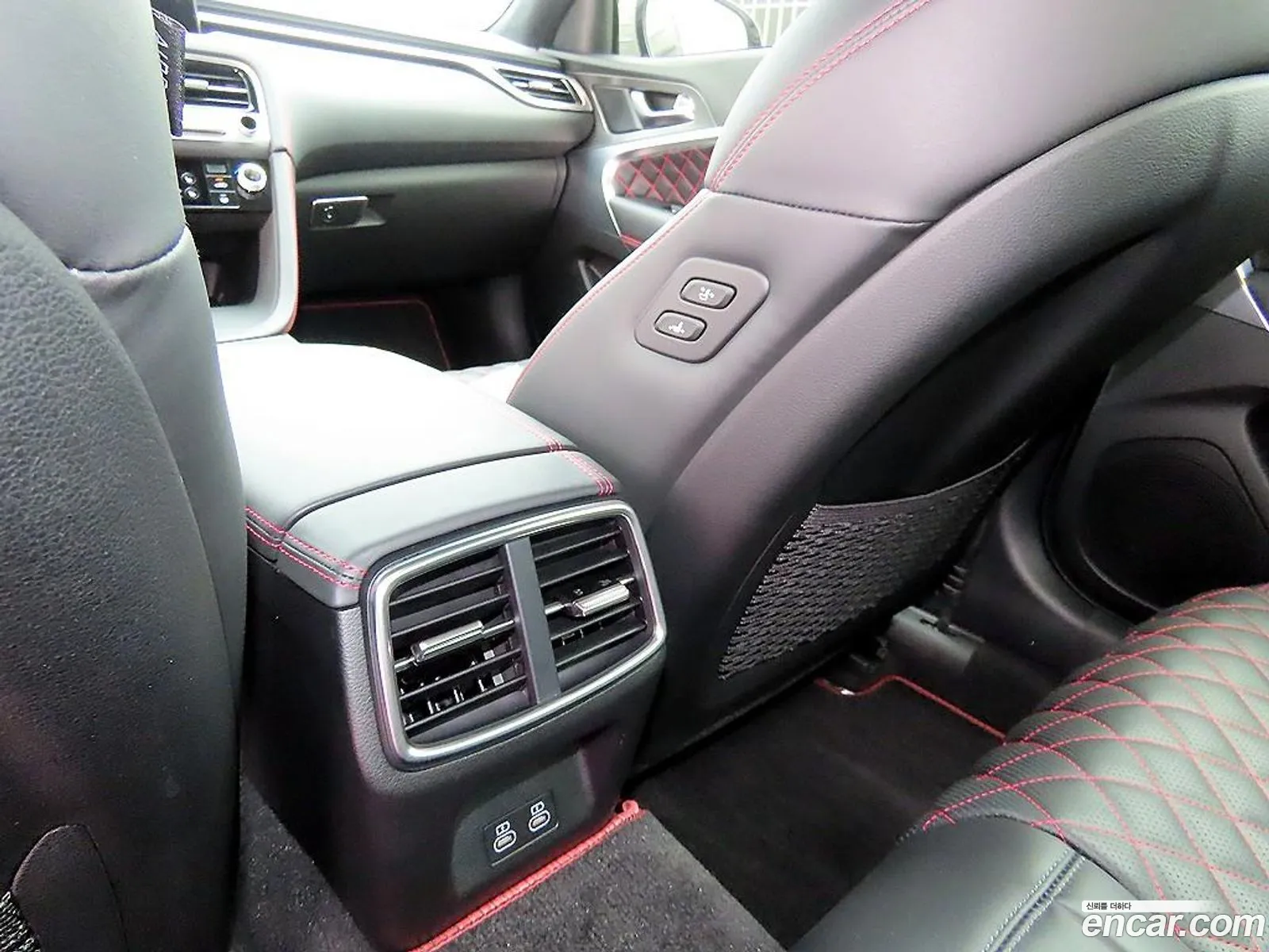 Genesis G70 2025 — 20