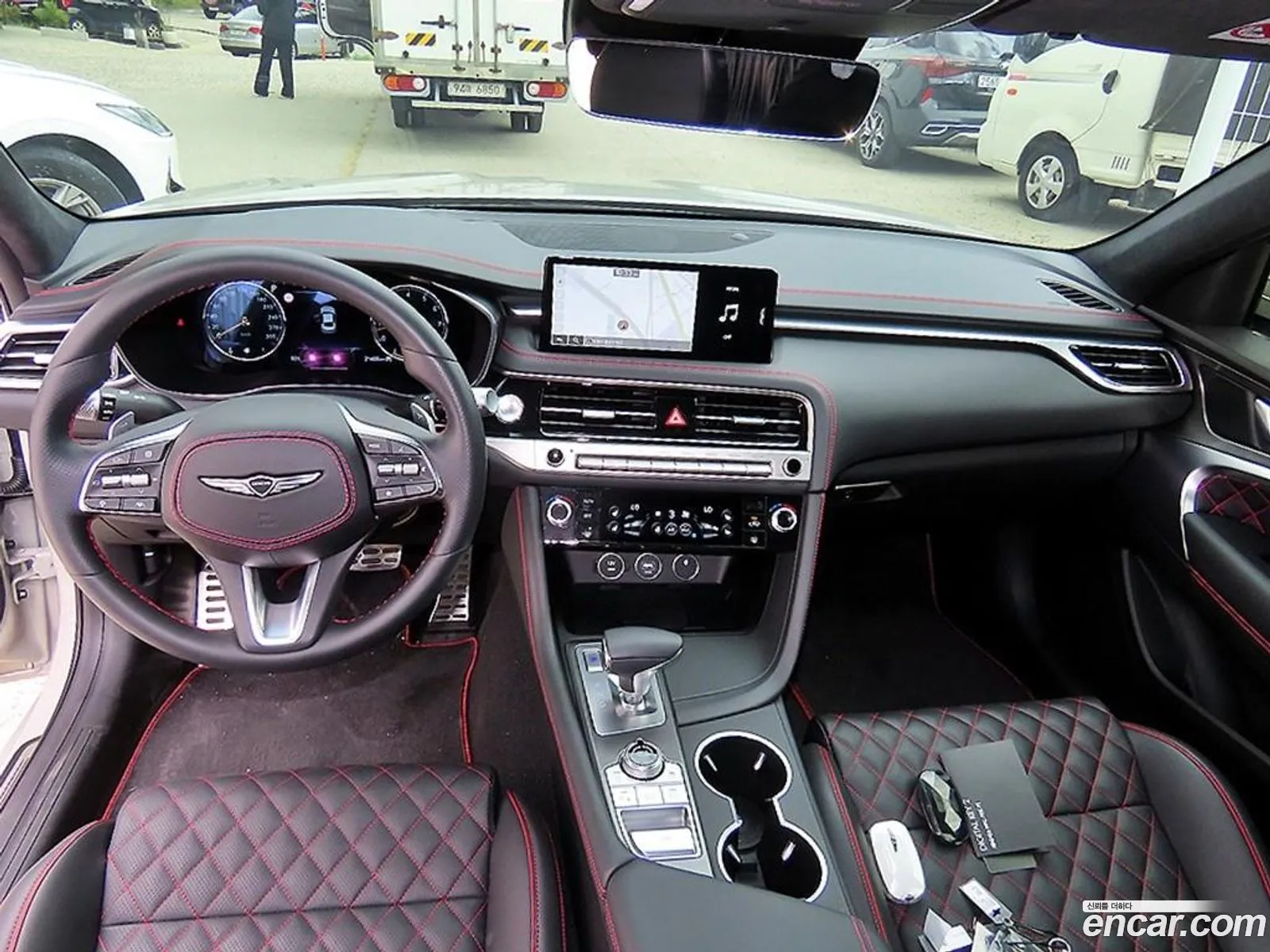 Genesis G70 2025 — 18