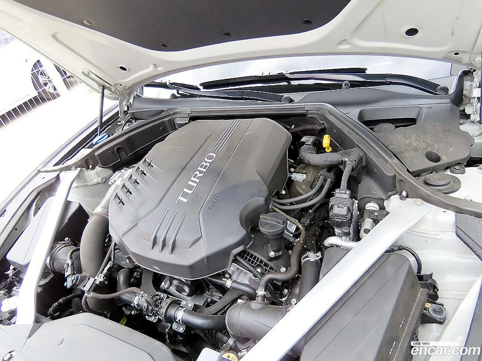 Genesis G70 2025 — 8