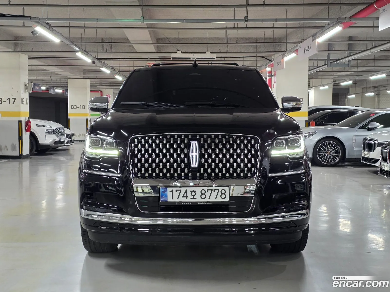 Lincoln Navigator