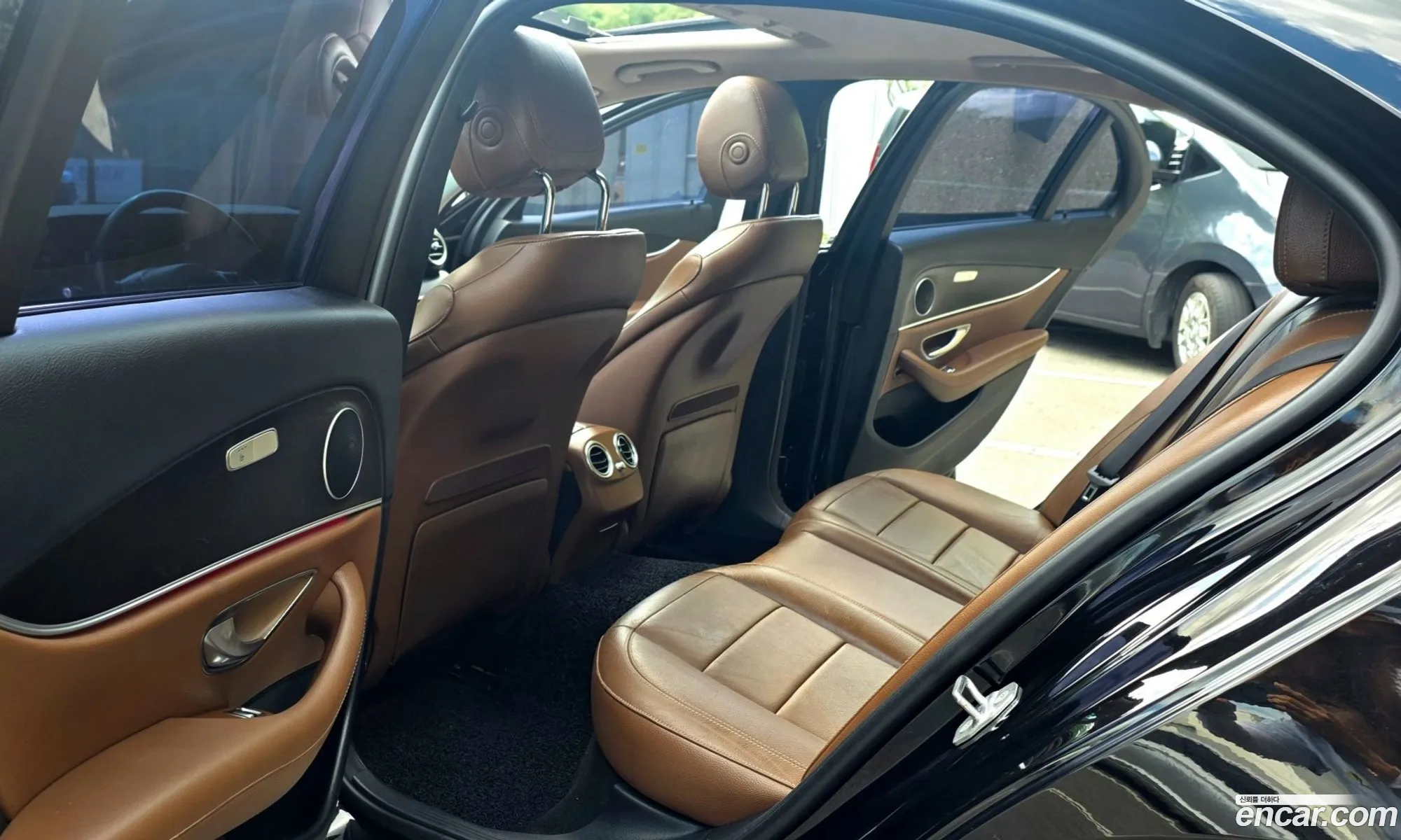 Mercedes-Benz E-Class W213 2017 — 15