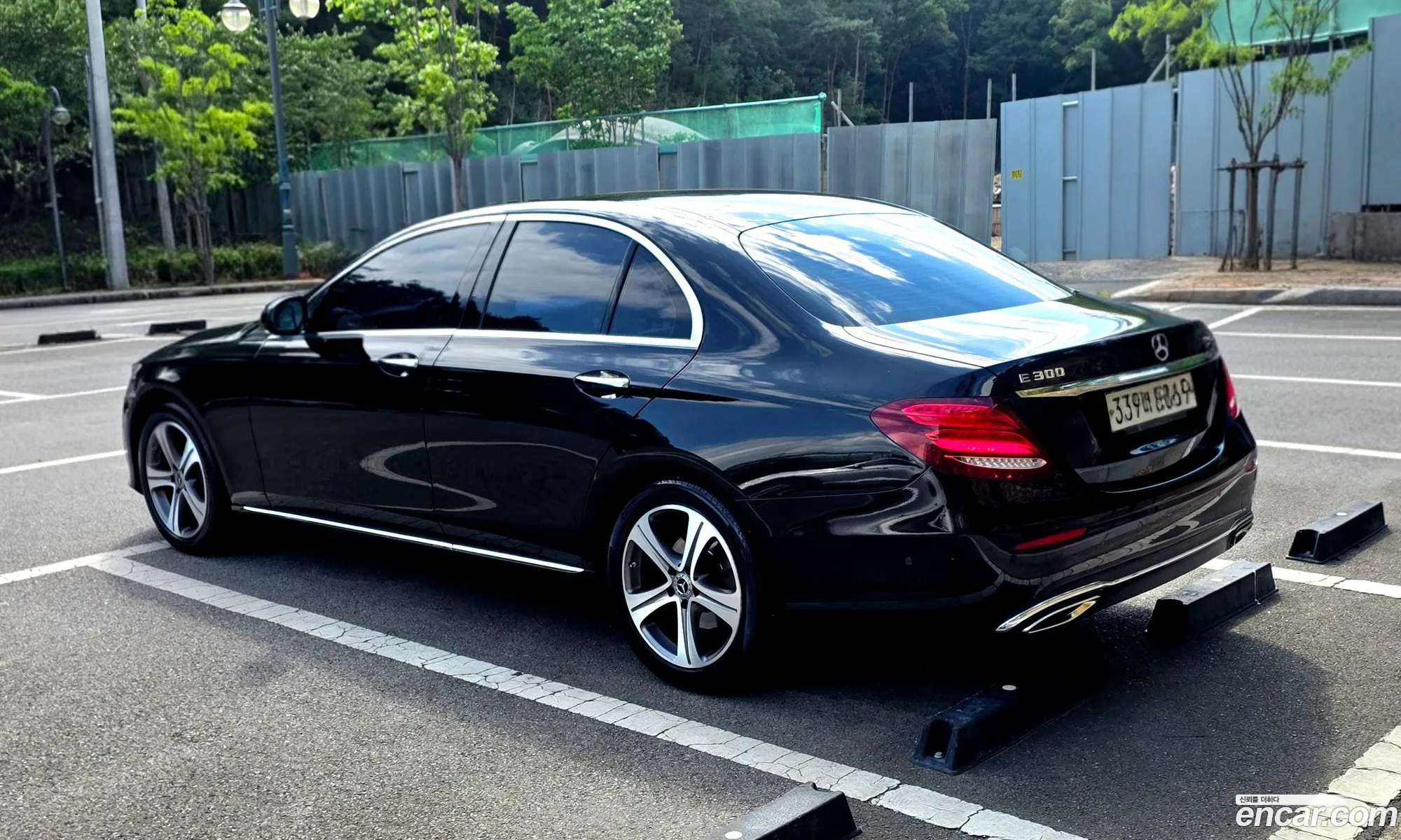 Mercedes-Benz E-Class W213 2017 — 9