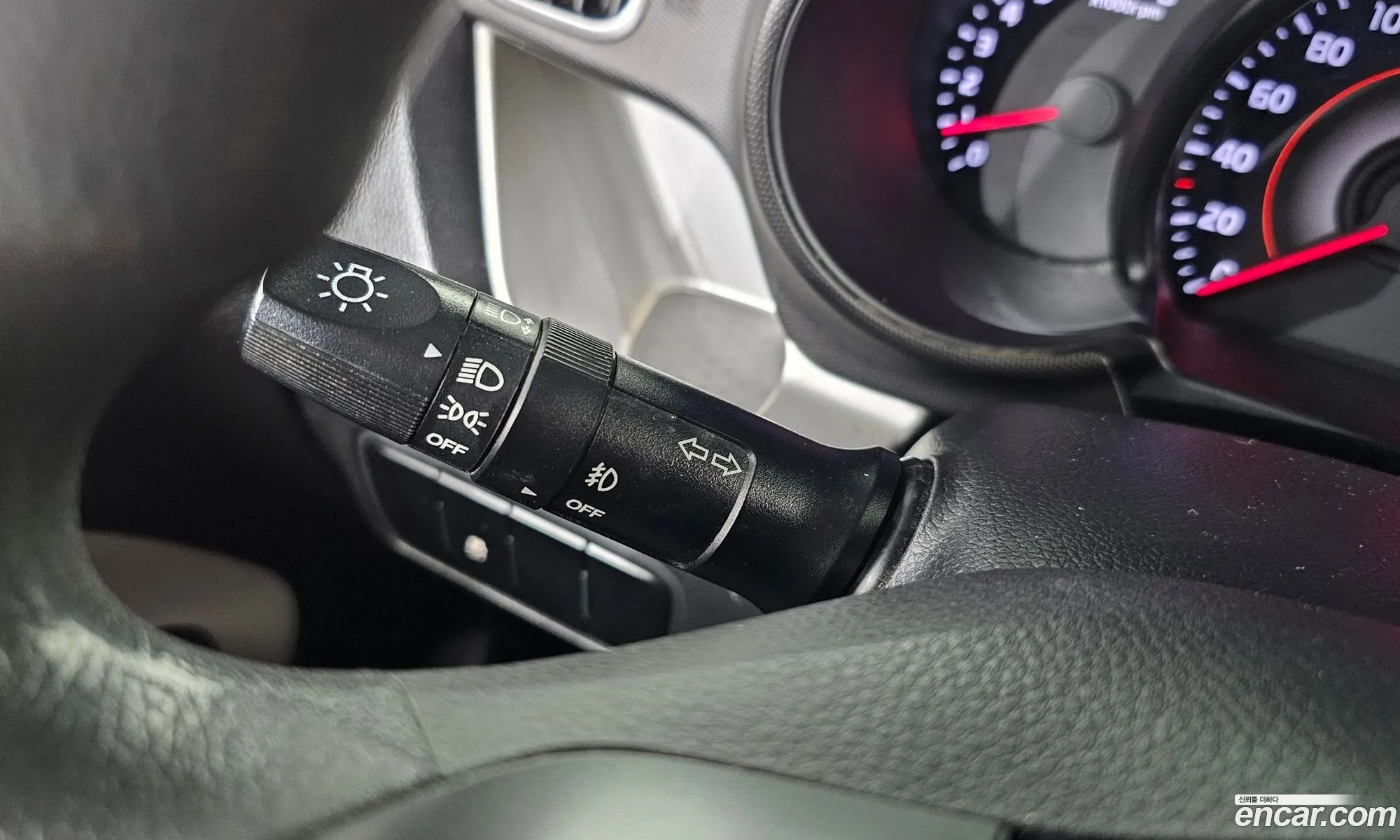Kia Ray 2018 KNACF911BJT175837 — 31