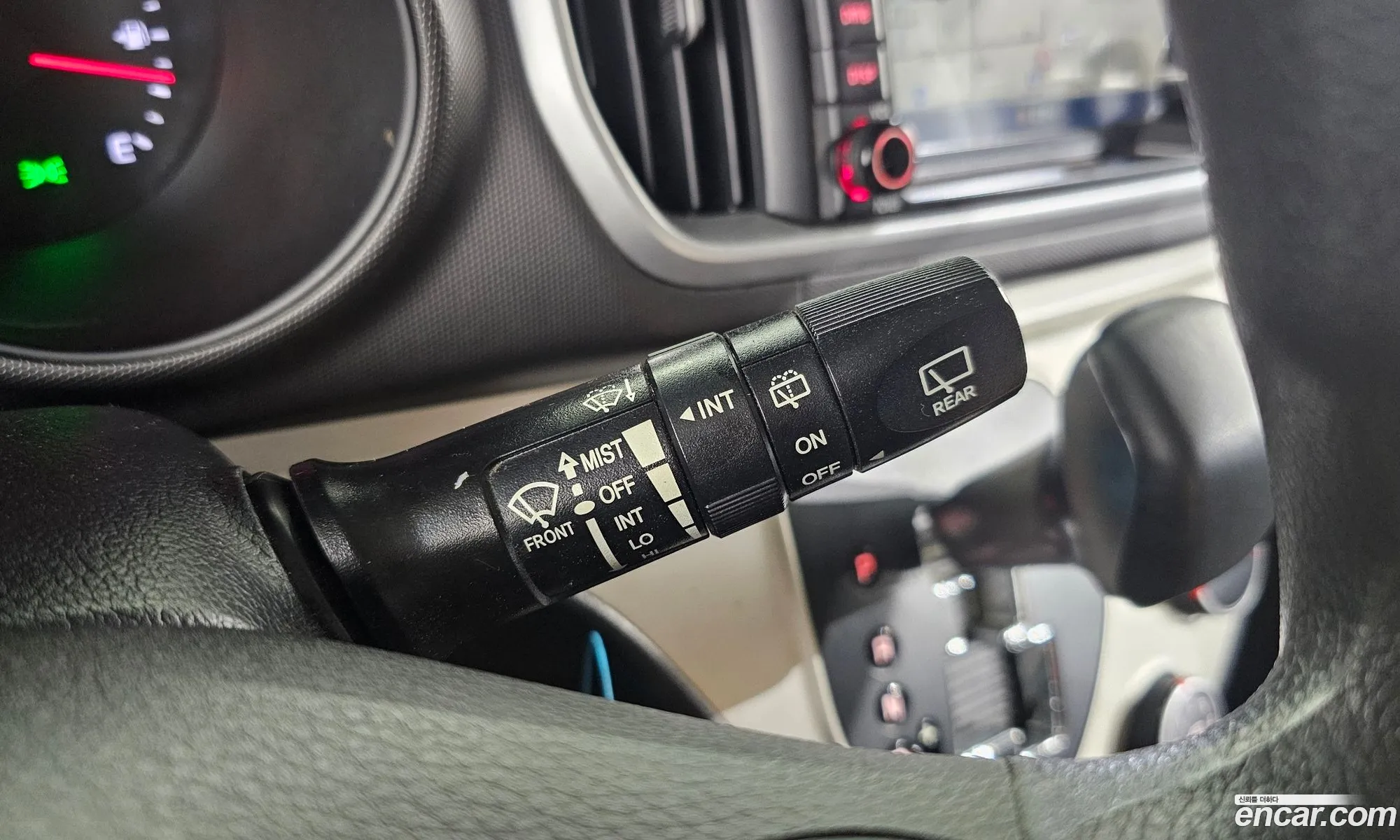 Kia Ray 2018 KNACF911BJT175837 — 13