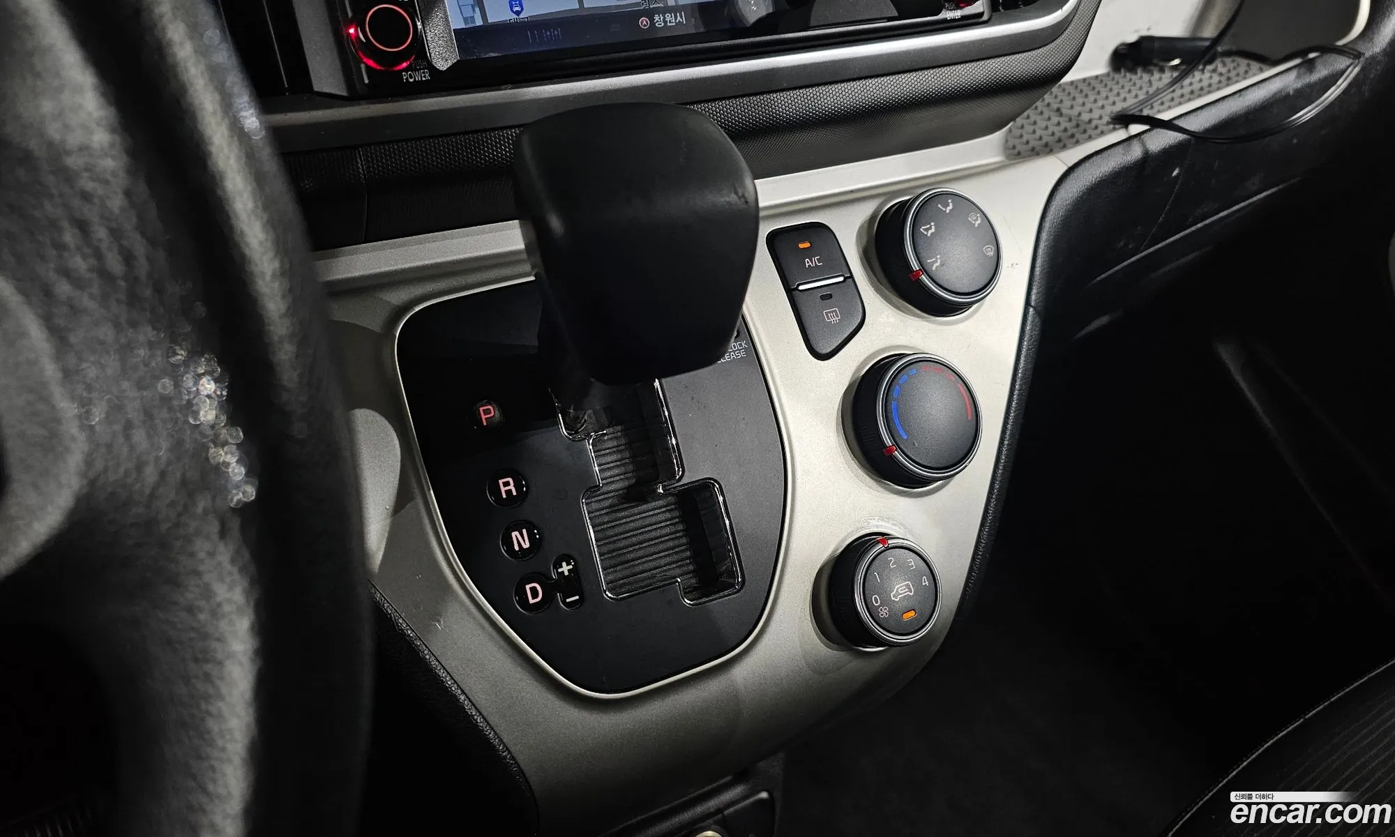 Kia Ray 2018 KNACF911BJT175837 — 4