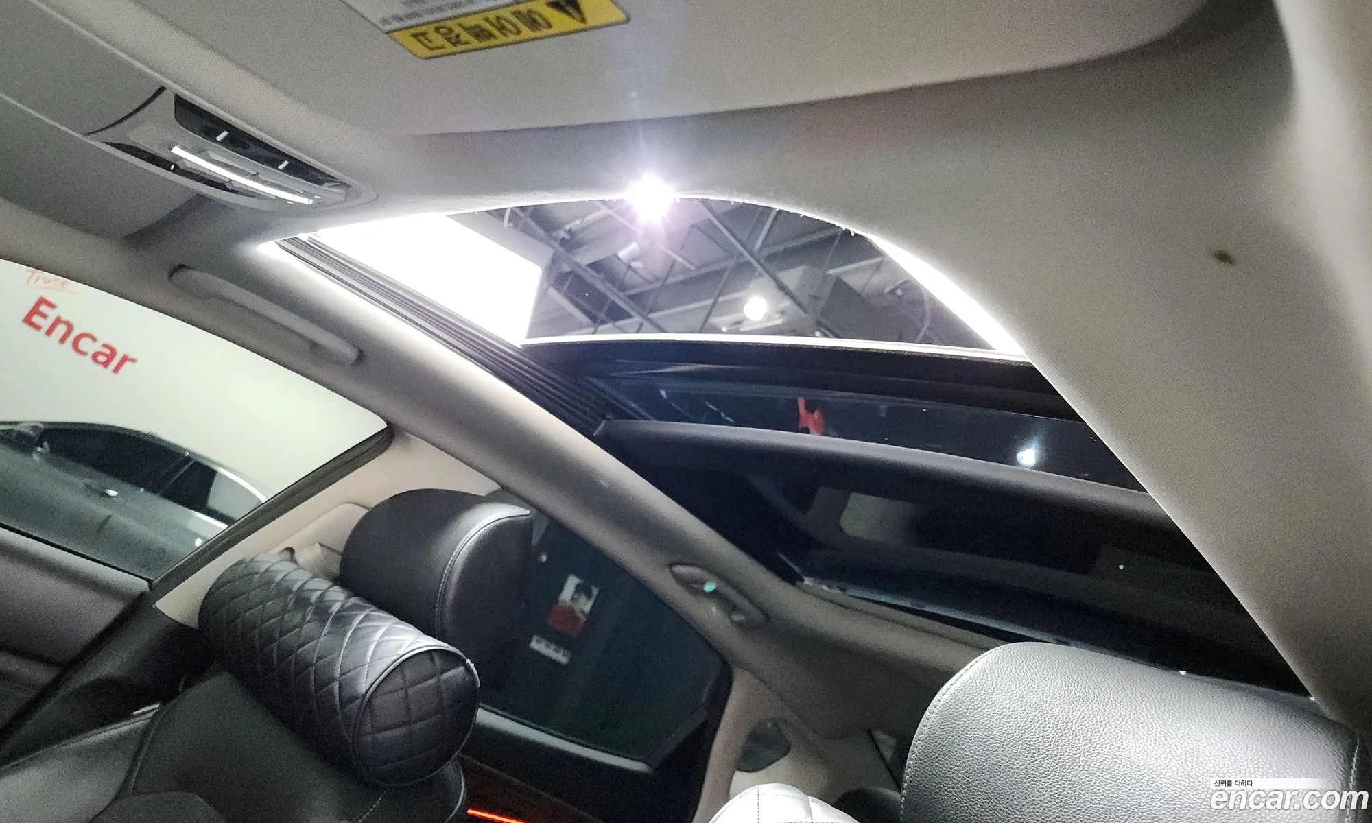 Kia K7 2017 KNALB415BHA088898 — 20