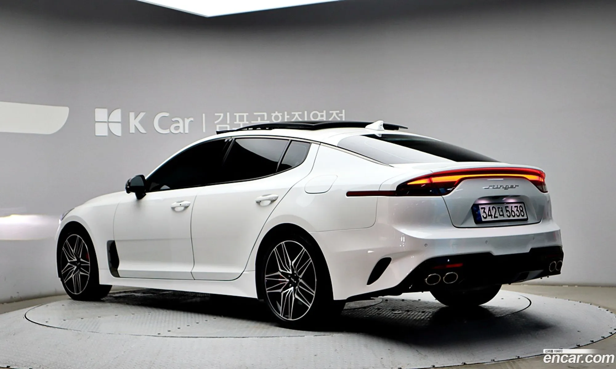 Kia Stinger Meister 2023 — 2