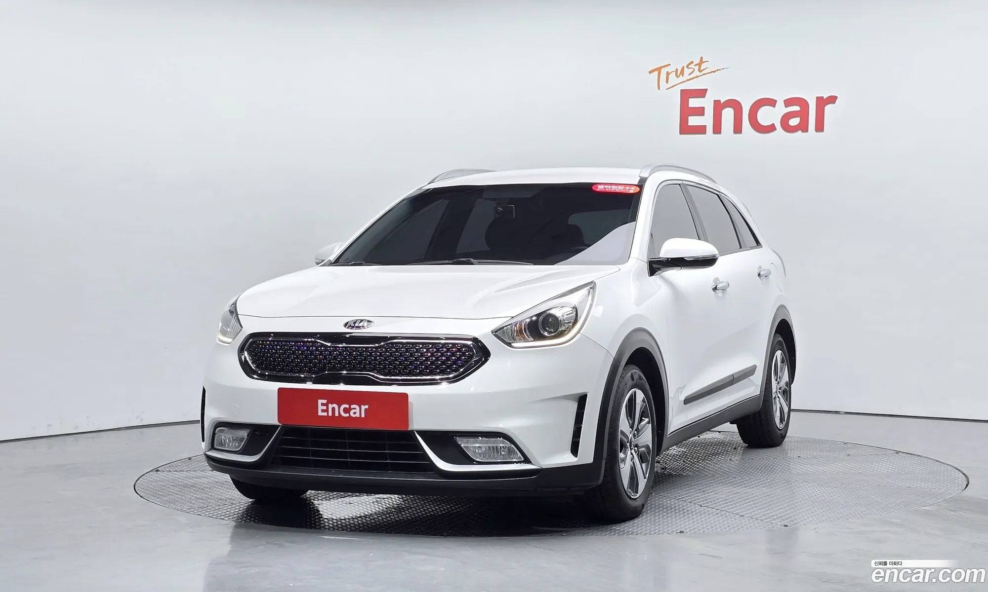 Kia Niro 2017 KNACB81CGJA148273 — 13
