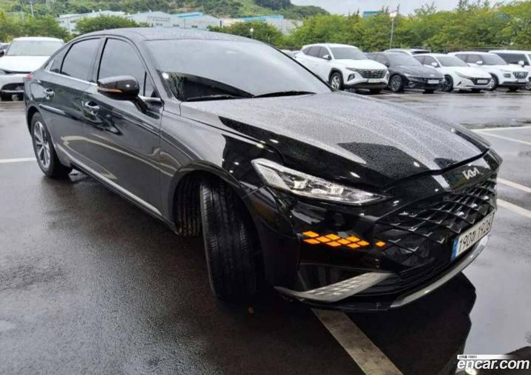Kia K8 Hybrid 2023 — 4