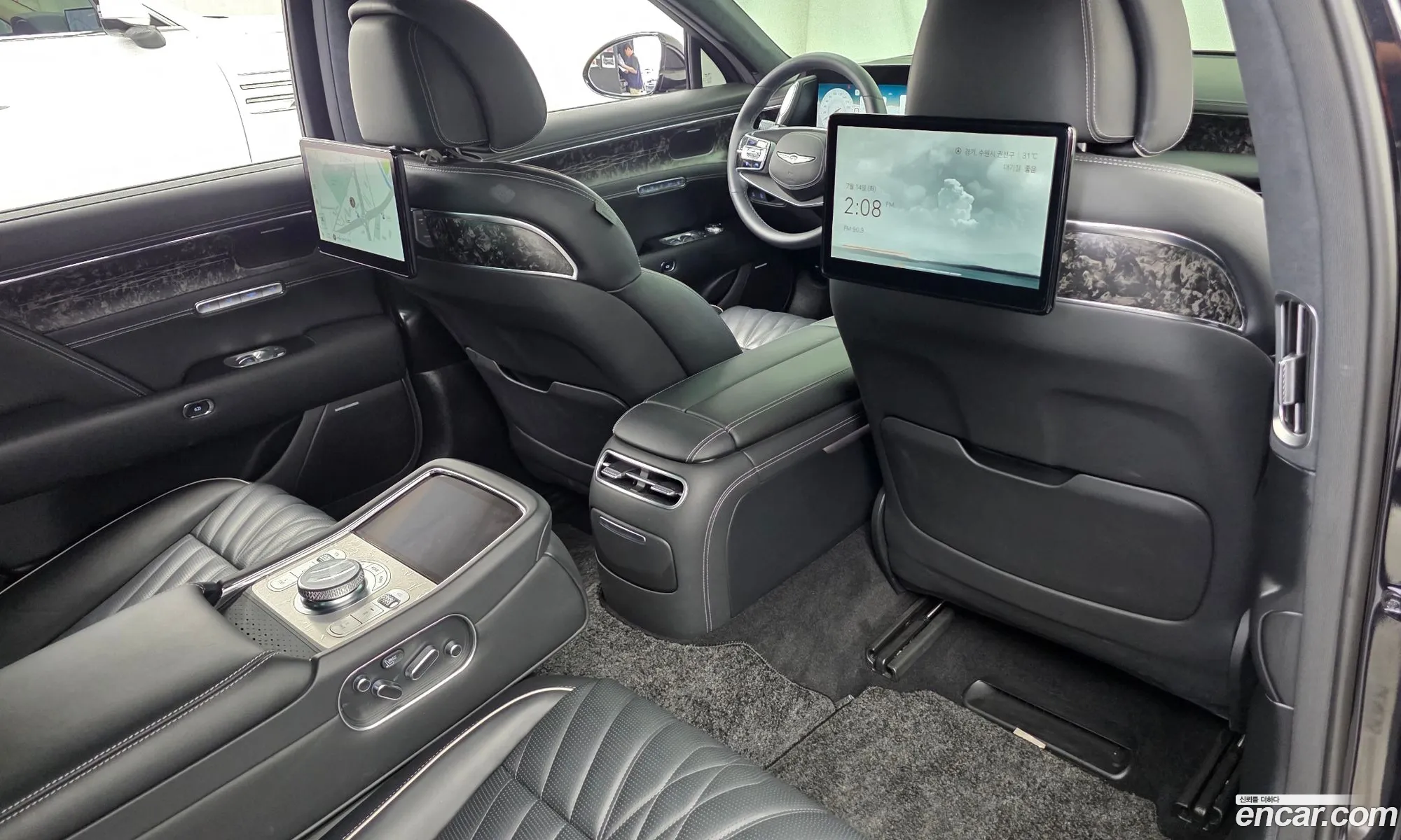 Genesis G90 2022 KMTFA41DDNU008354 — 17