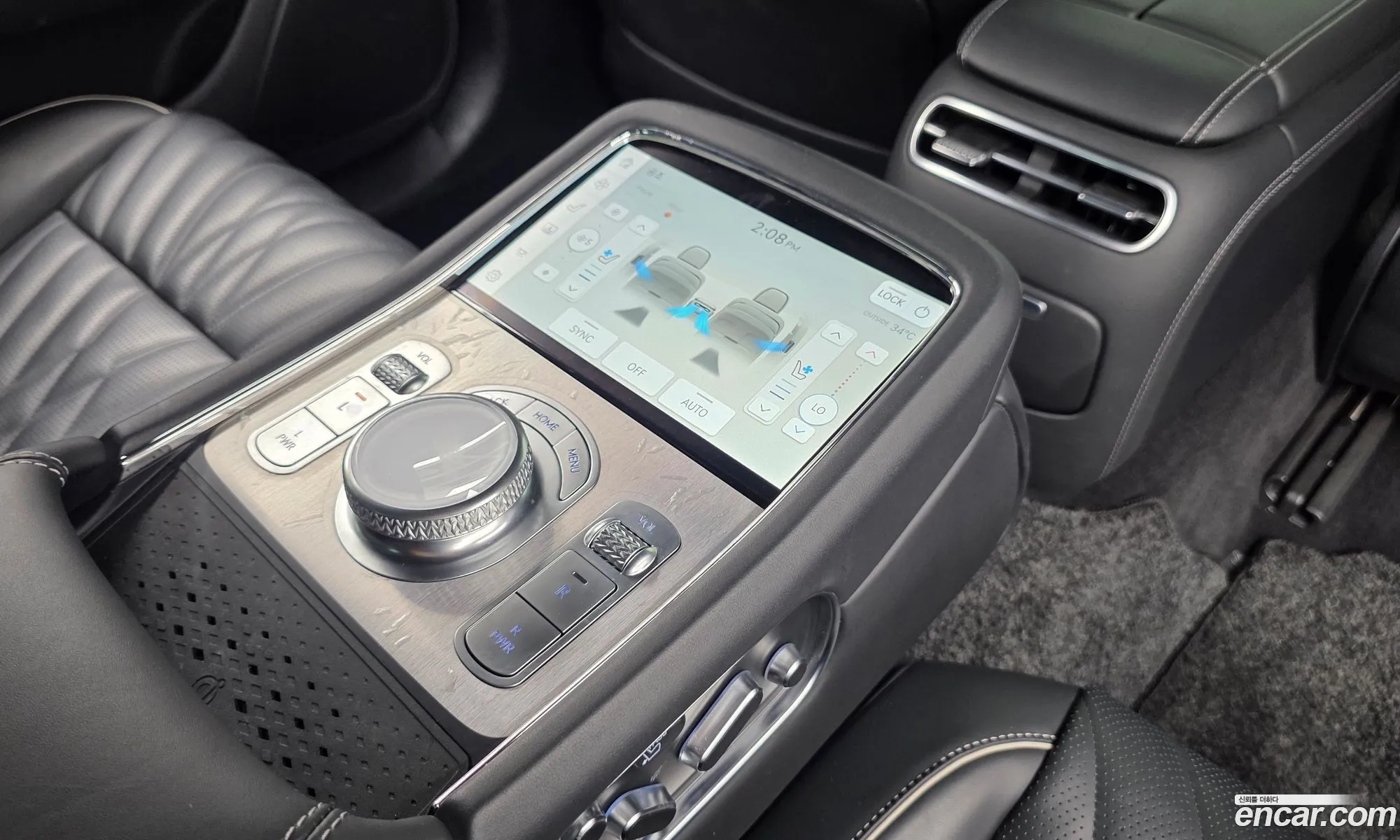 Genesis G90 2022 KMTFA41DDNU008354 — 8