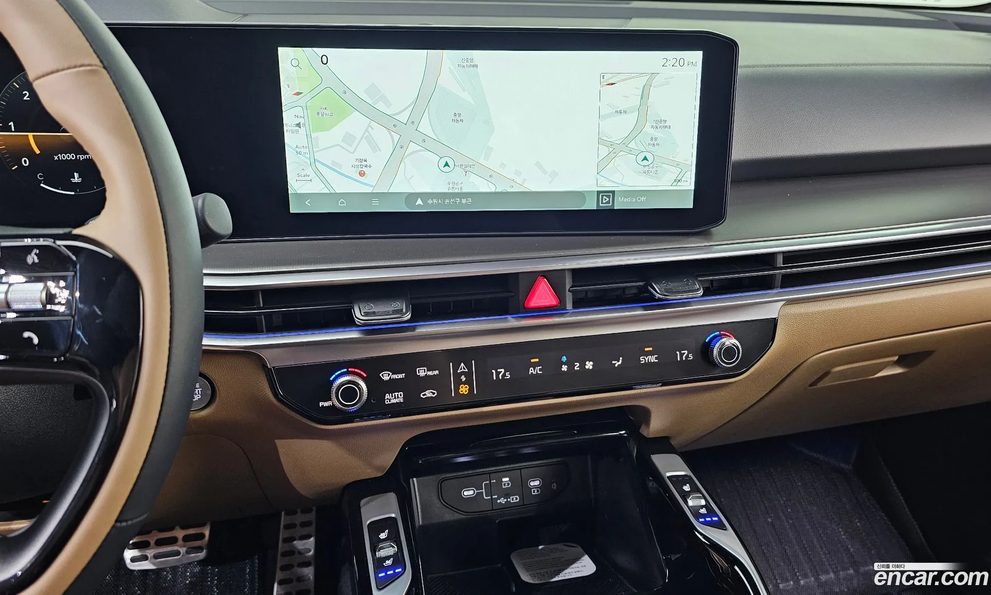 Kia Sorento 2025 — 18