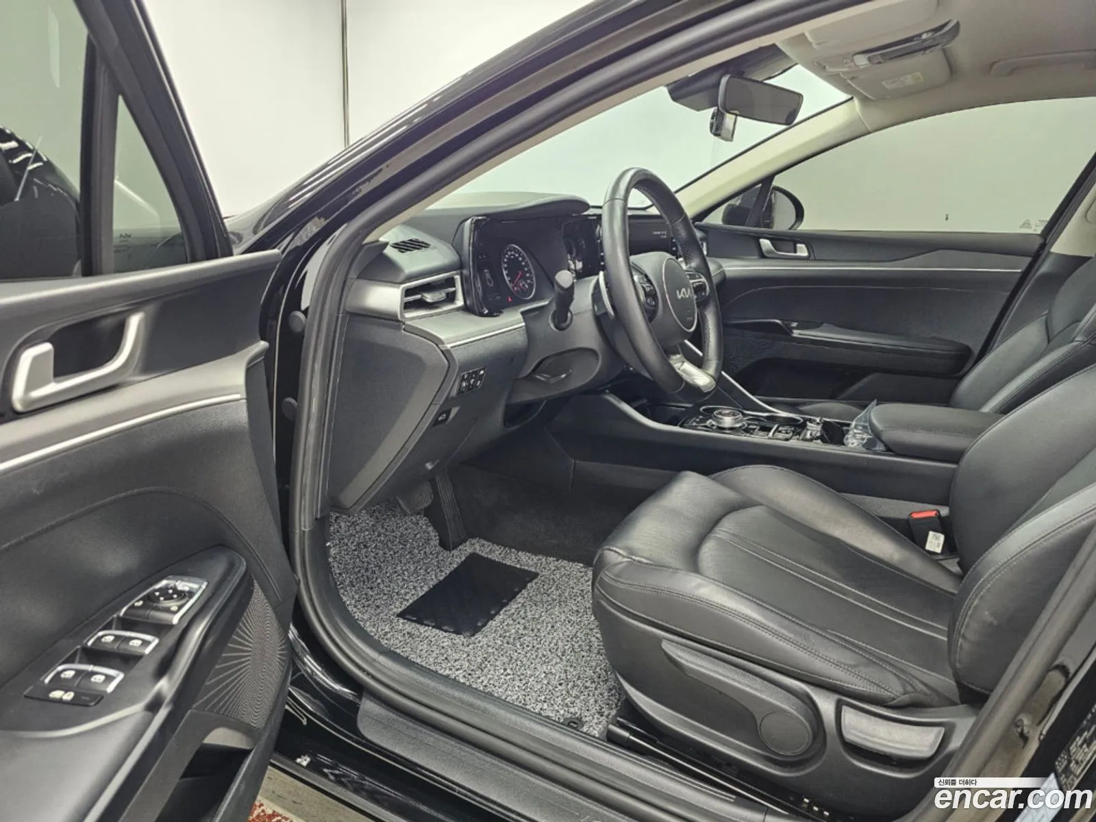 Kia K5 2022 — 6