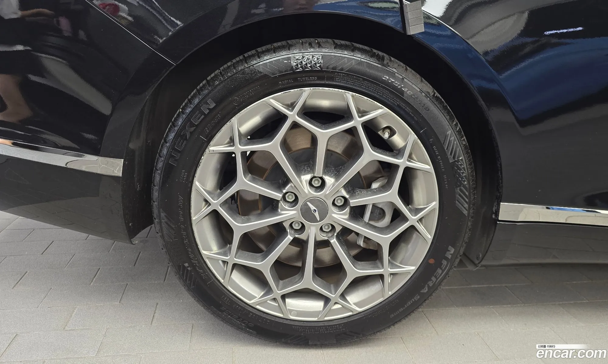 Genesis G80 2022 KMTGB41CDNU139510 — 5