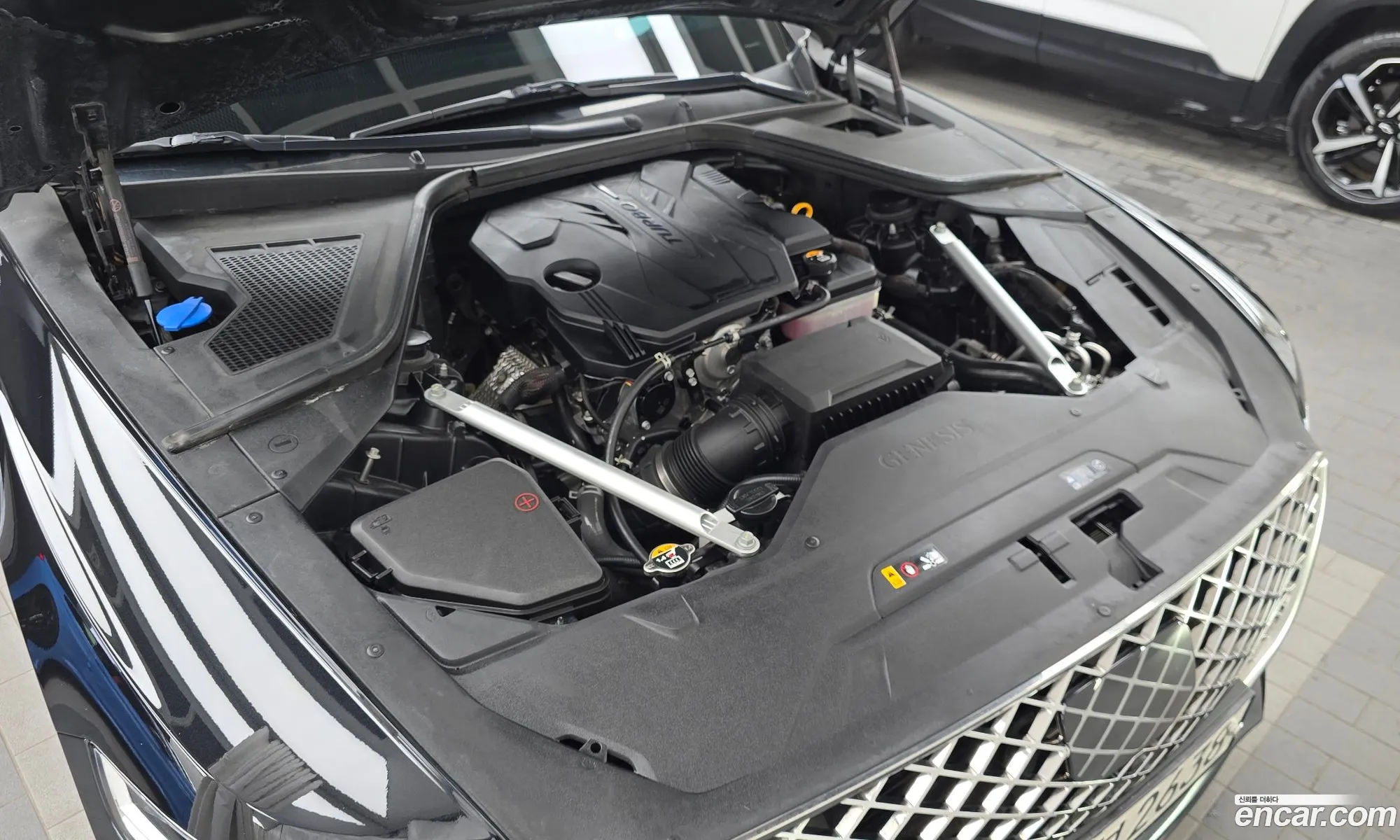 Genesis G80 2022 KMTGB41CDNU139510 — 2