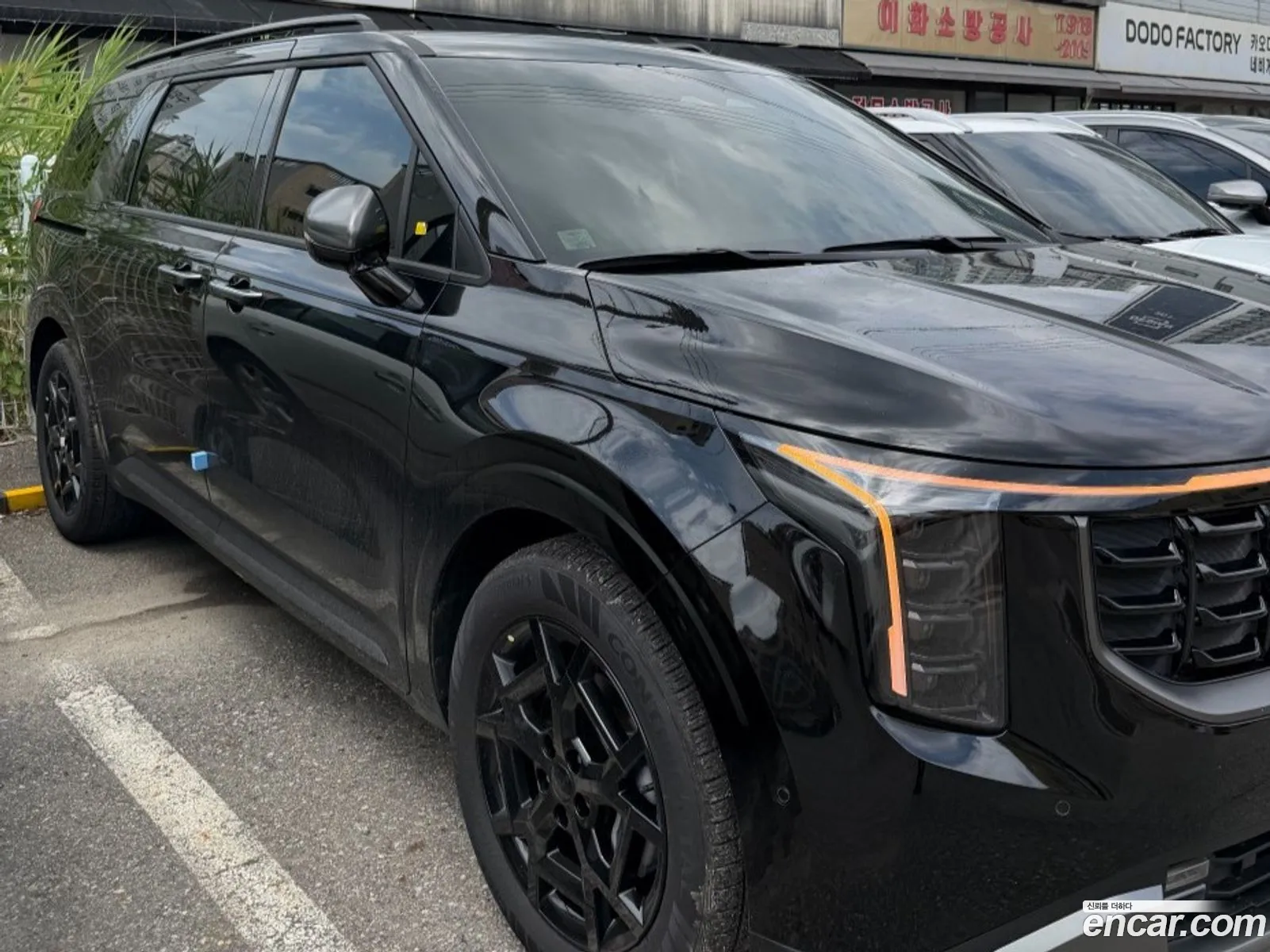 Kia Carnival 2026 — 3