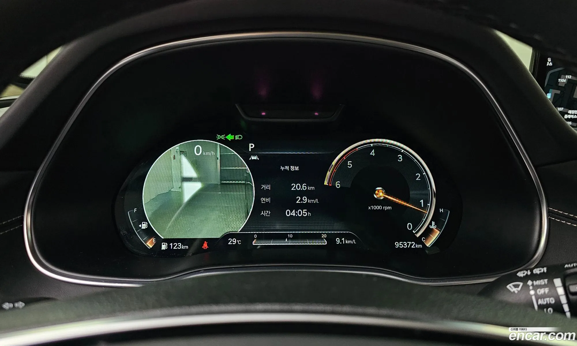 Genesis GV80 2021 KMTHB81DDMU075187 — 10