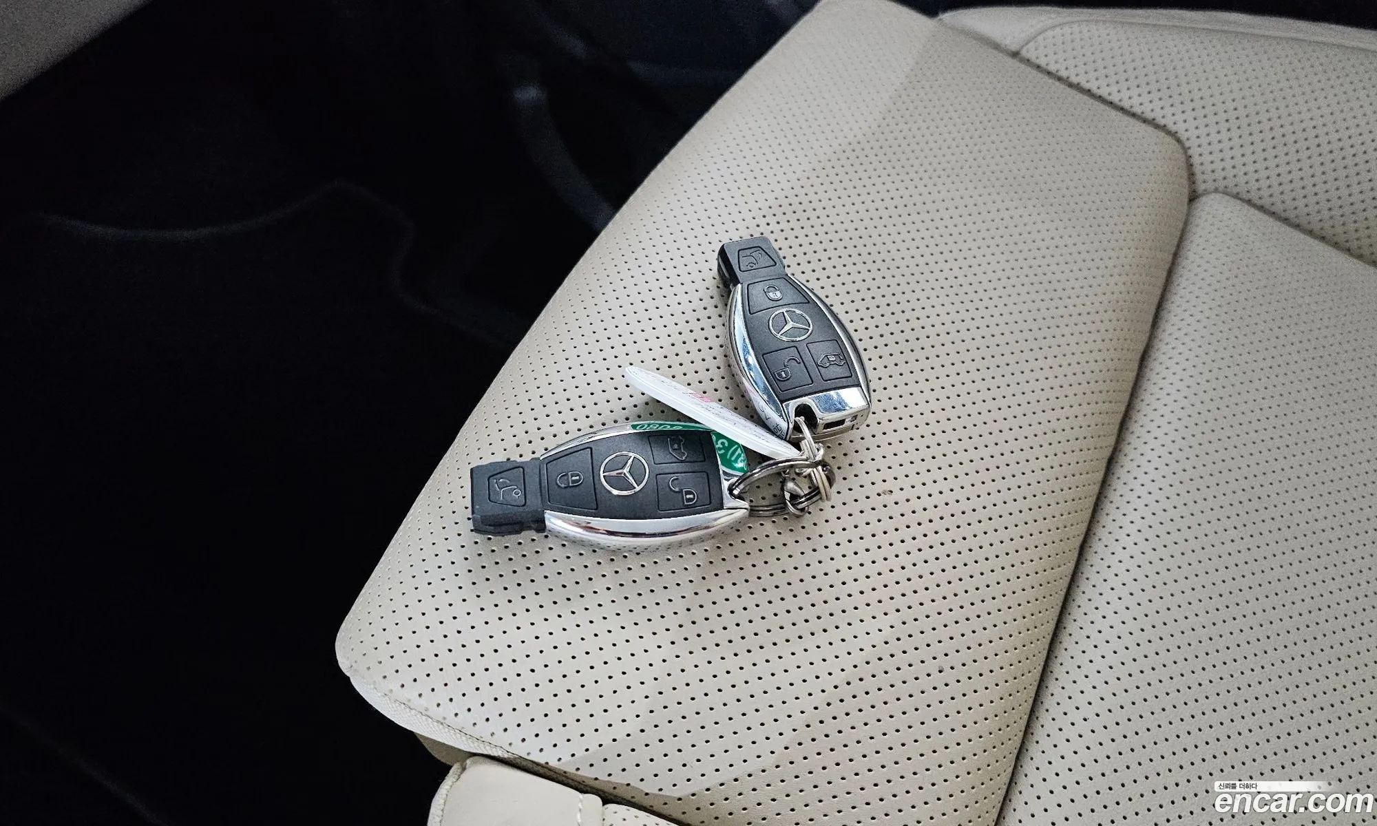 Mercedes-Benz V-Class 2023 KL90F4ABDPZD5R026 — 4