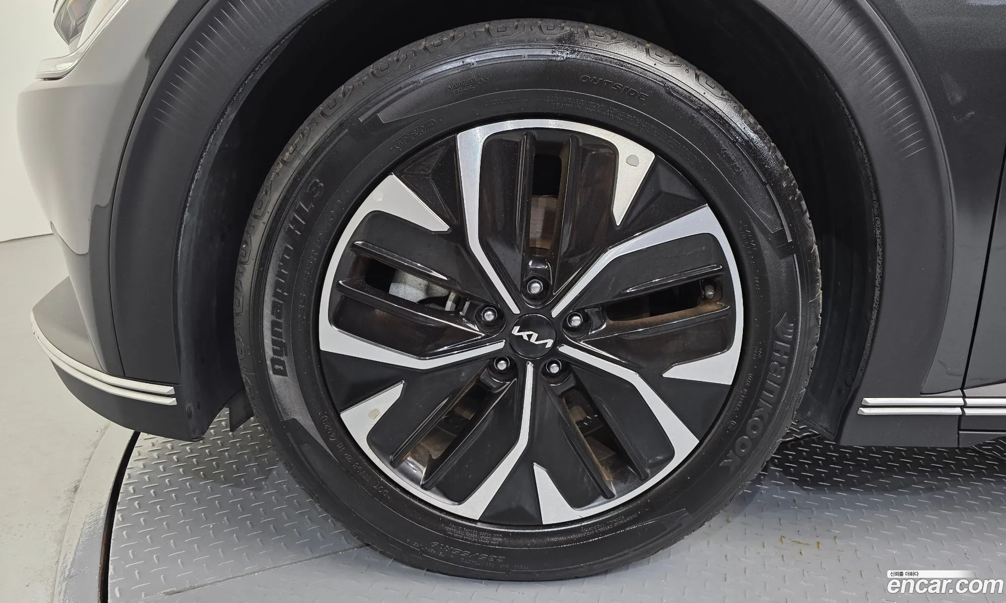 Kia EV6 2021 — 16