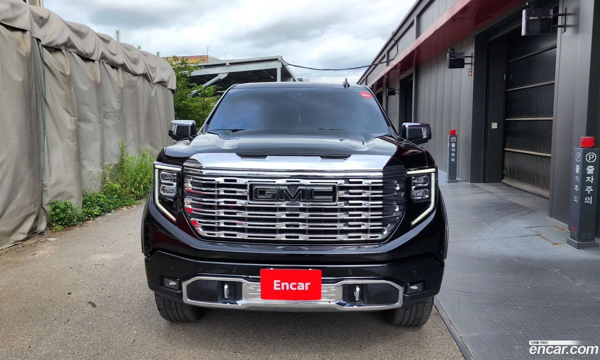 GMC Sierra