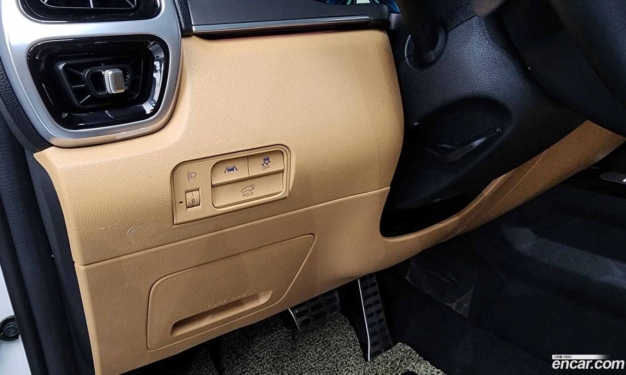 Kia Sorento 2022 KNARH81GDPA148773 — 32
