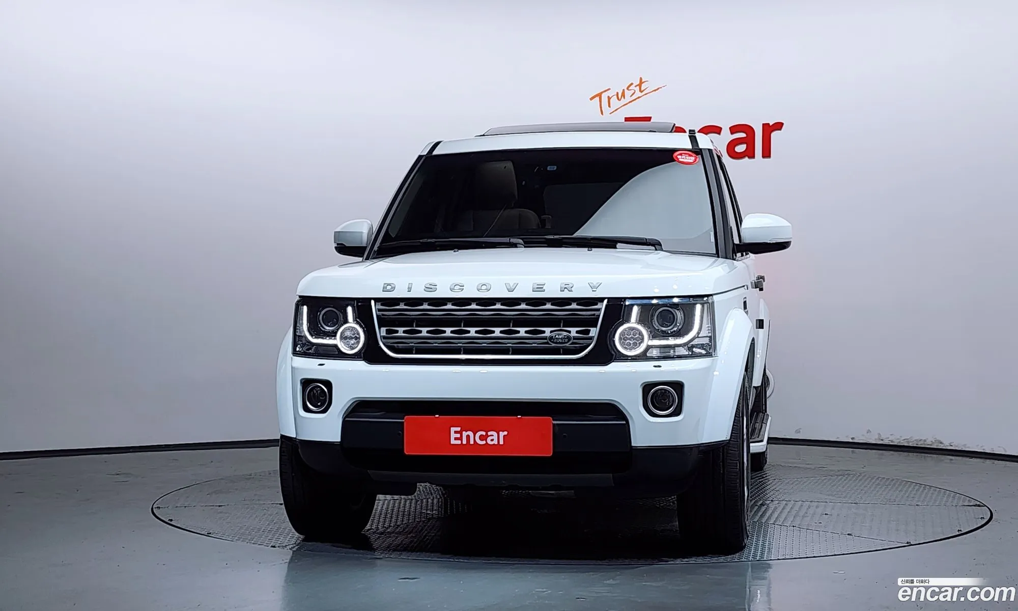 Land Rover Discovery 4 2016 SALLAAAG6GA823776 — 3