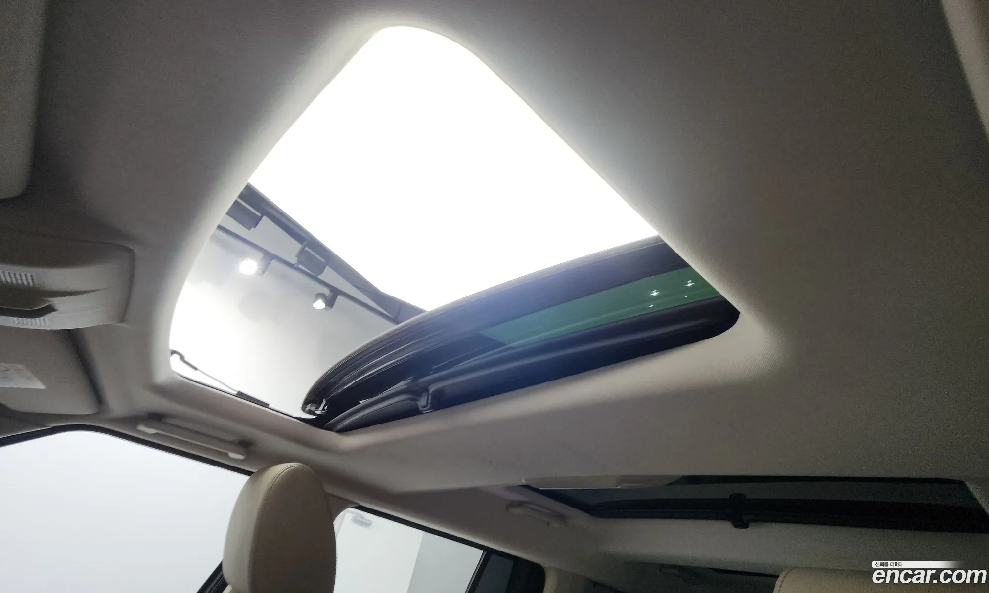 Land Rover Discovery 4 2016 SALLAAAG6GA823776 — 7