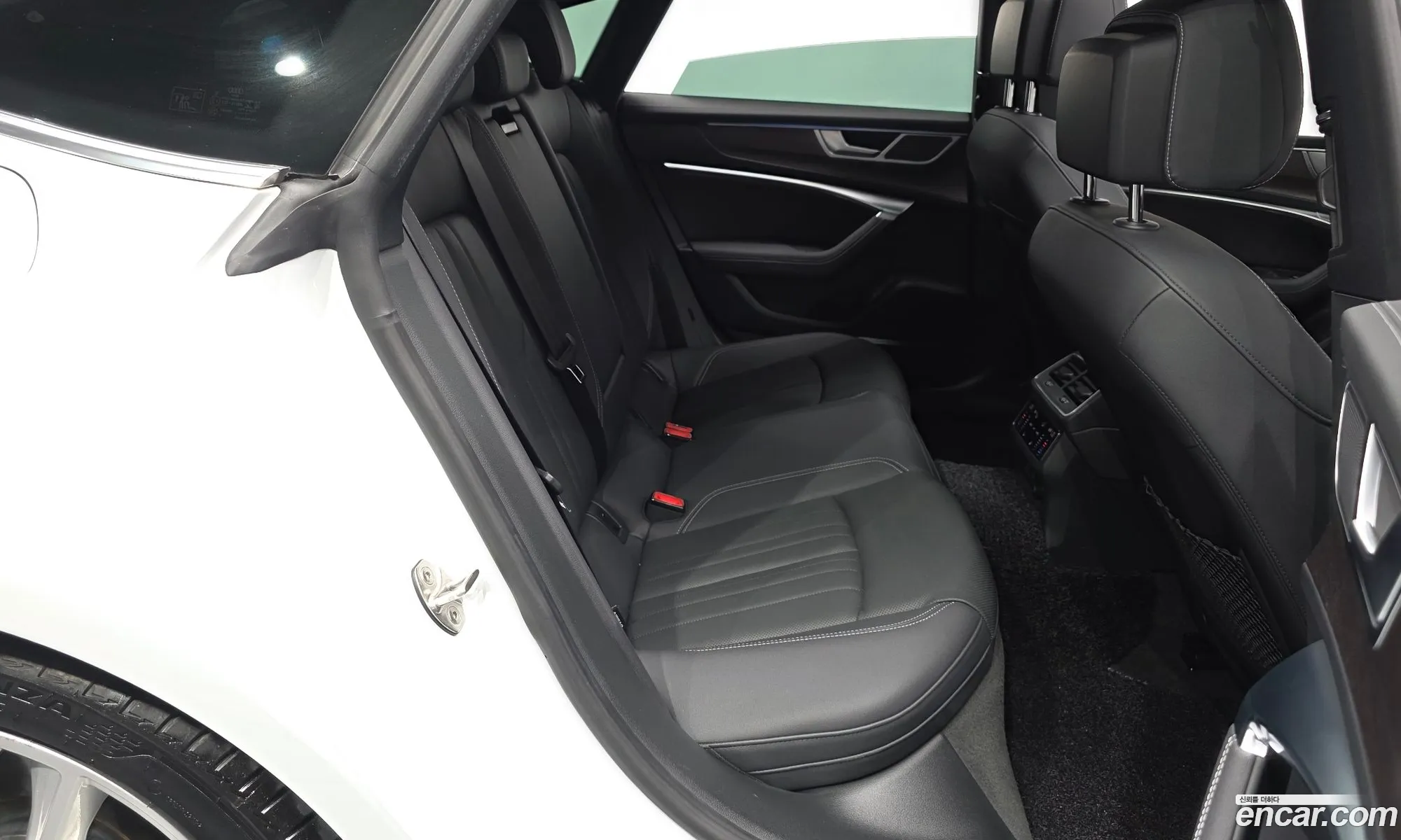 Audi A7 2022 WAUZZZF28NN014634 — 31