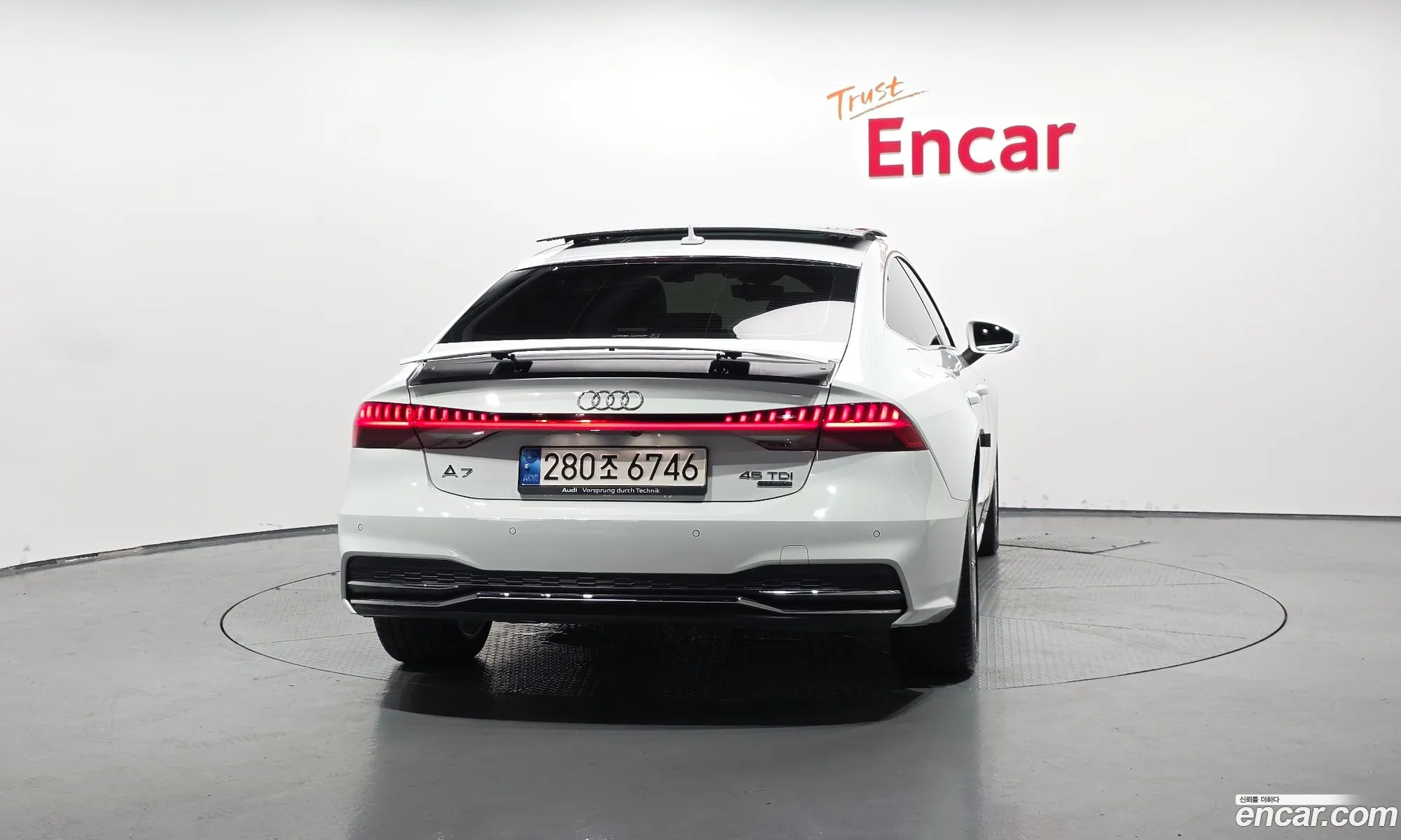 Audi A7 2022 WAUZZZF28NN014634 — 7