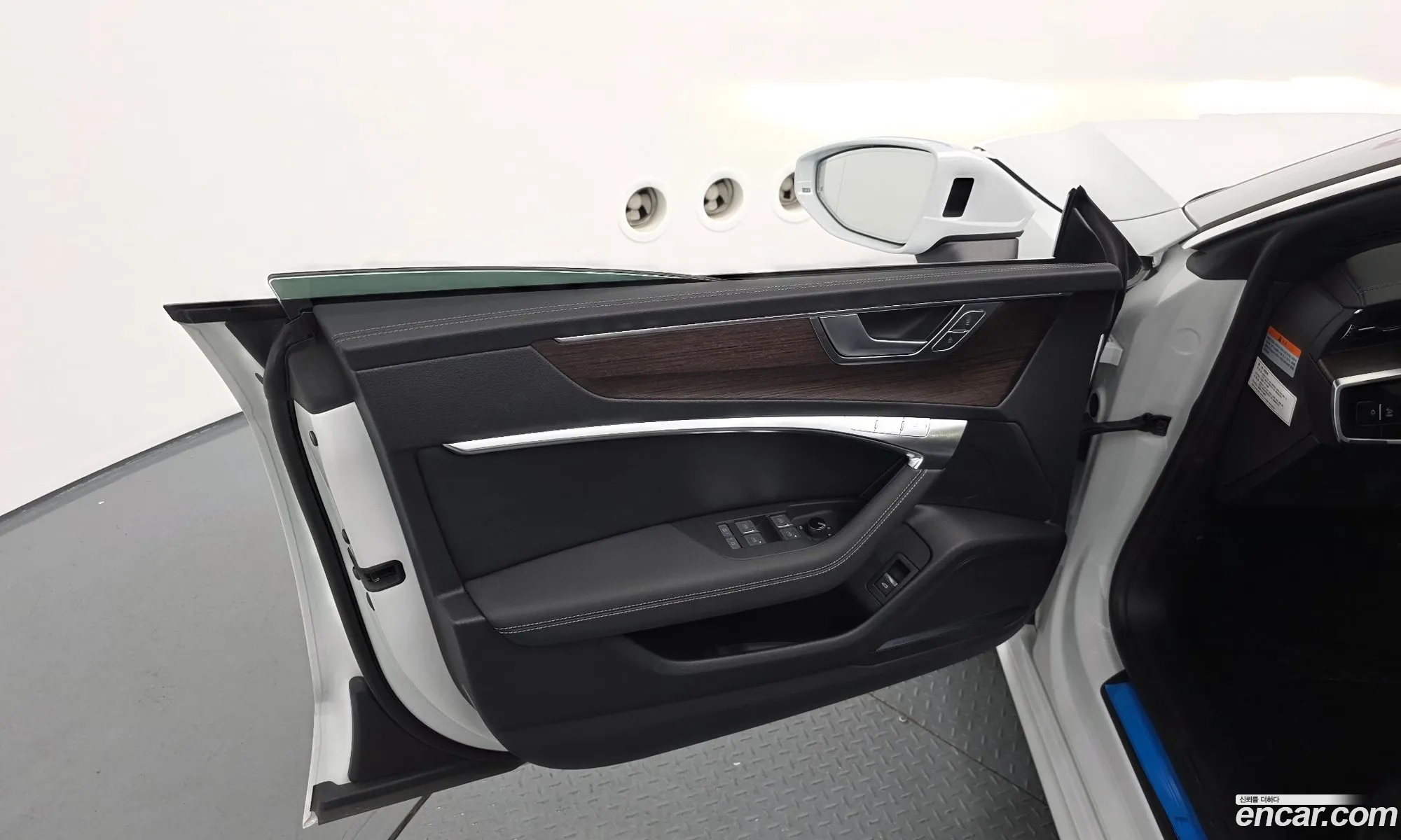 Audi A7 2022 WAUZZZF28NN014634 — 4