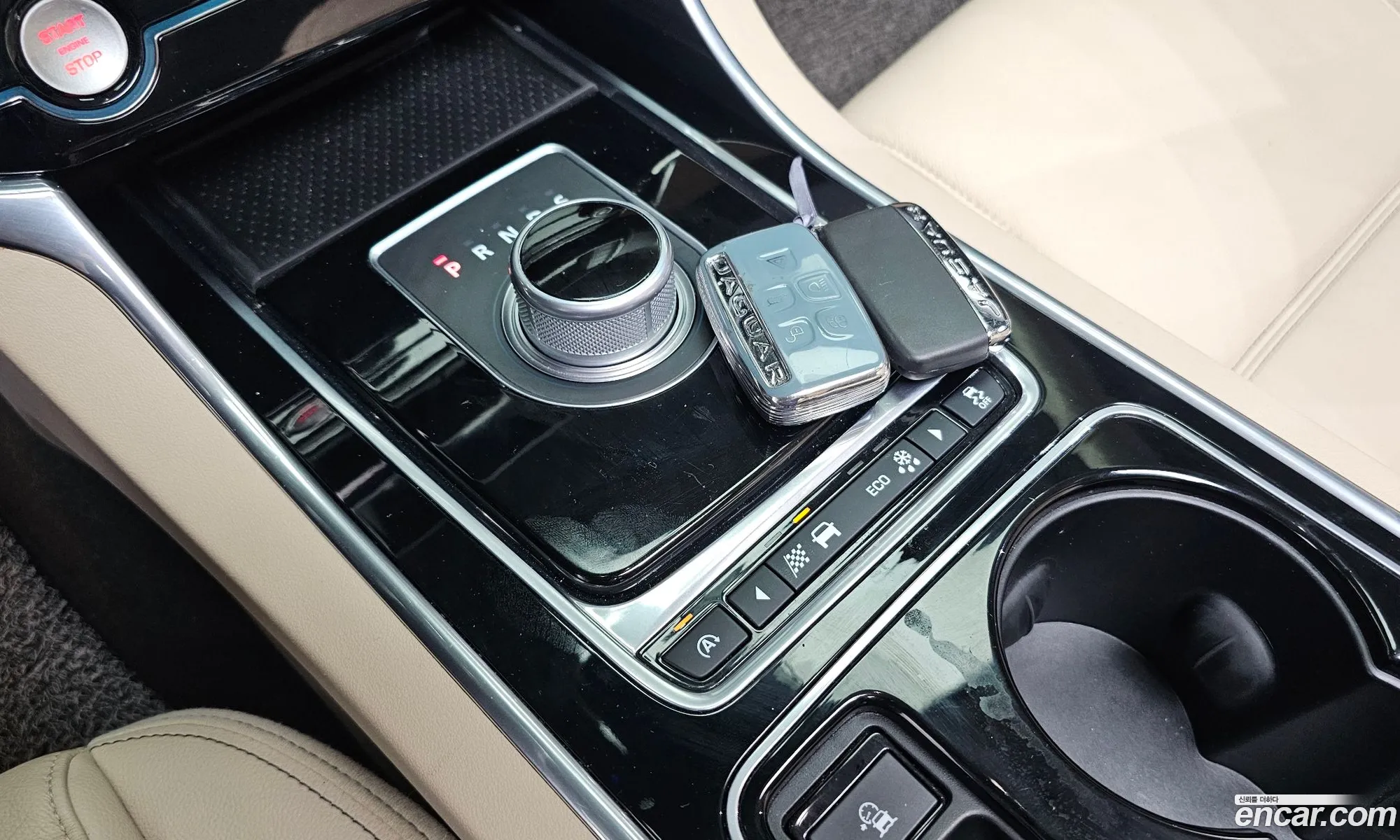 Jaguar XE 2016 SAJAB4BG7GA923825 — 7