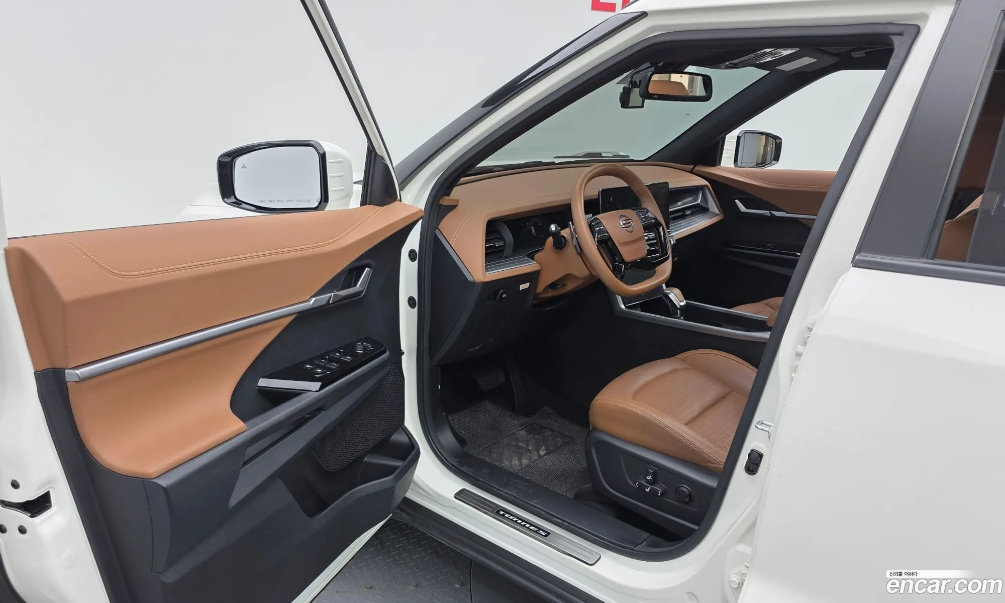 KG Mobility (SsangYong) Torres 2022 — 10