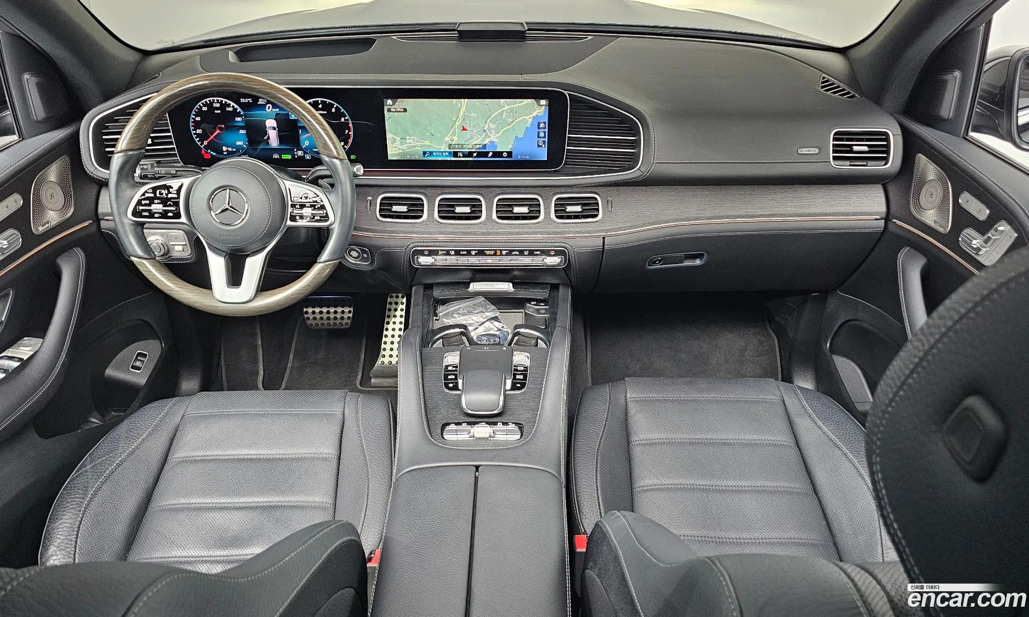 Mercedes-Benz GLS-Class X167 2022 — 17