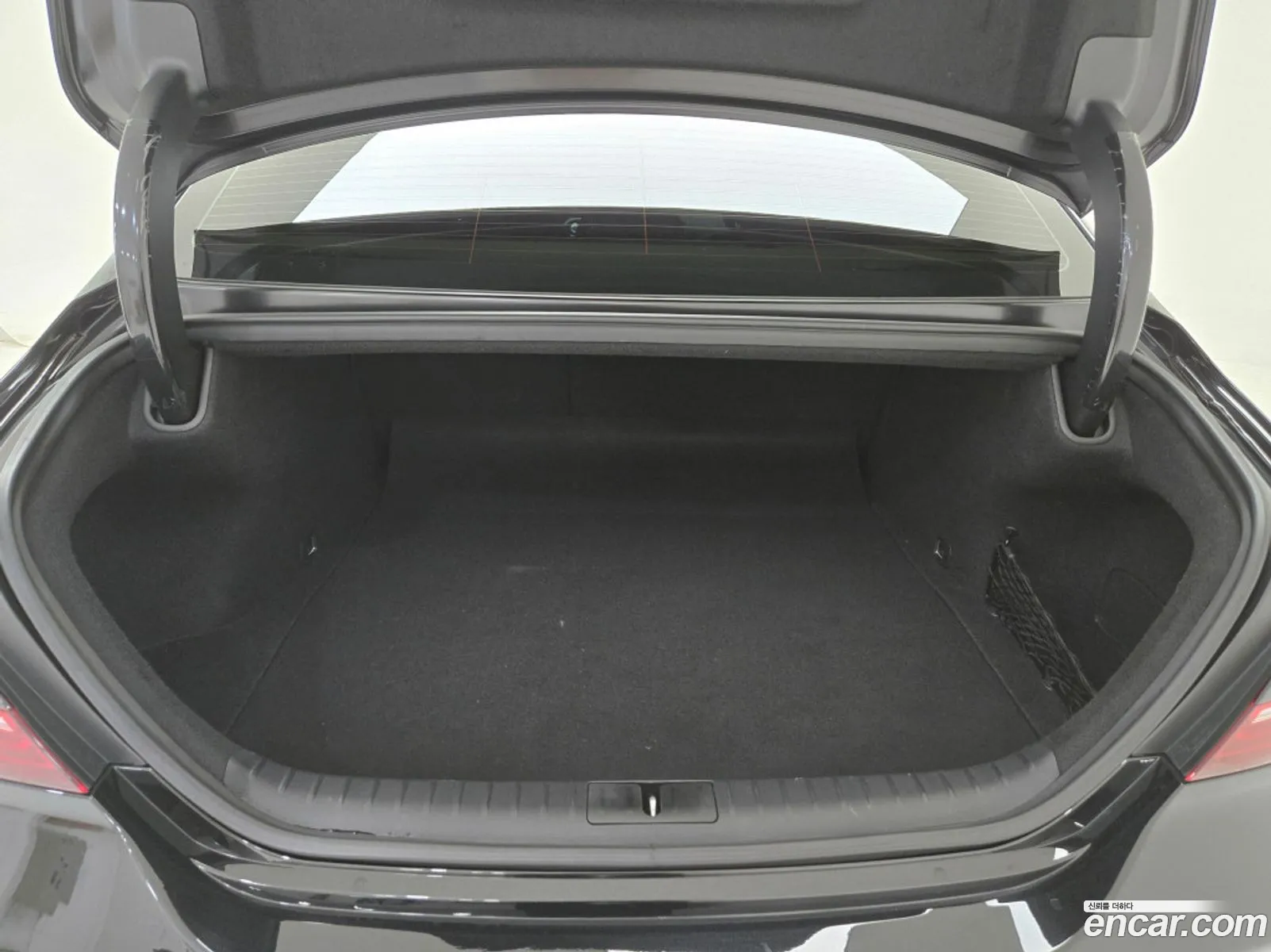 Genesis G70 2023 — 14