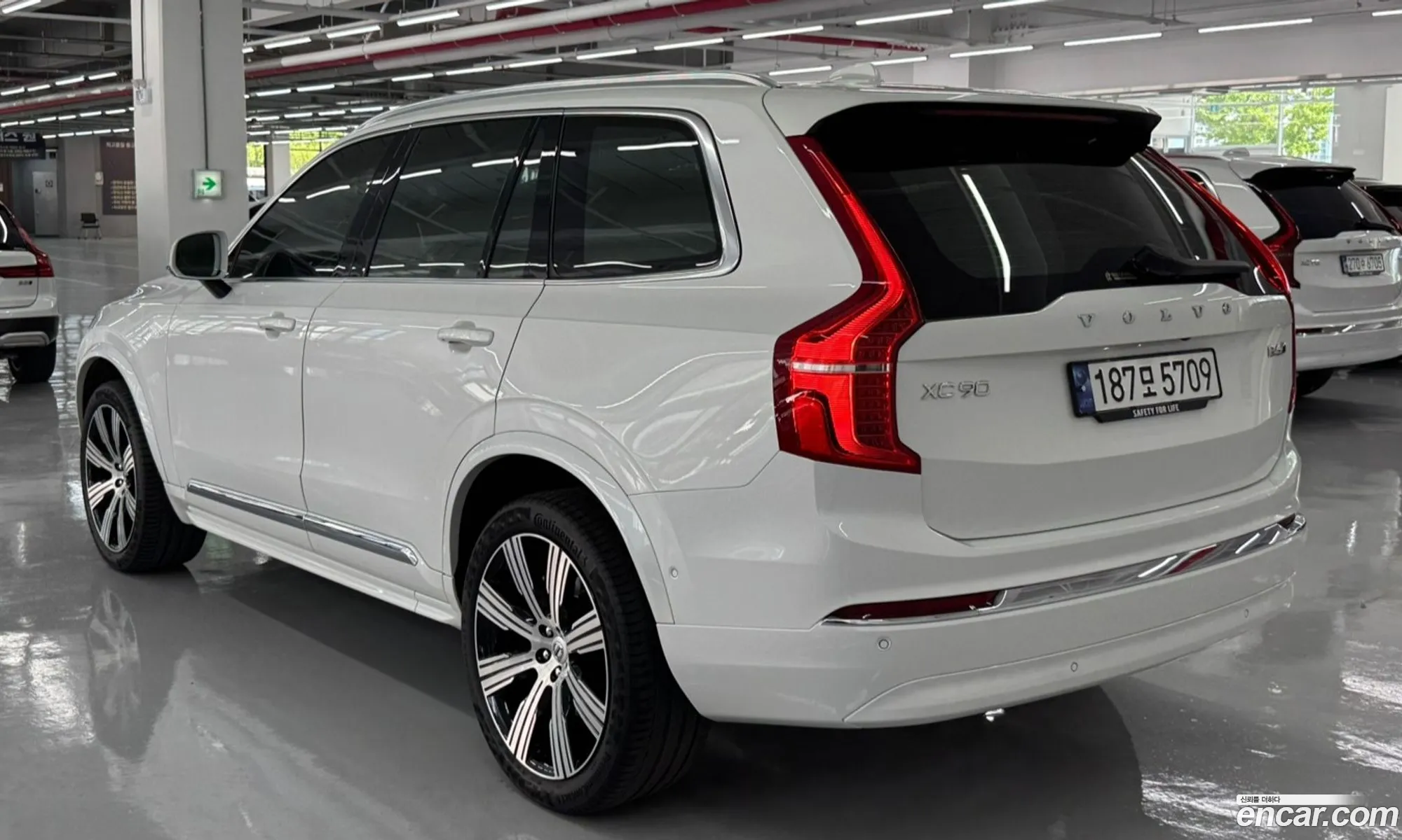Volvo XC90 2024 — 11