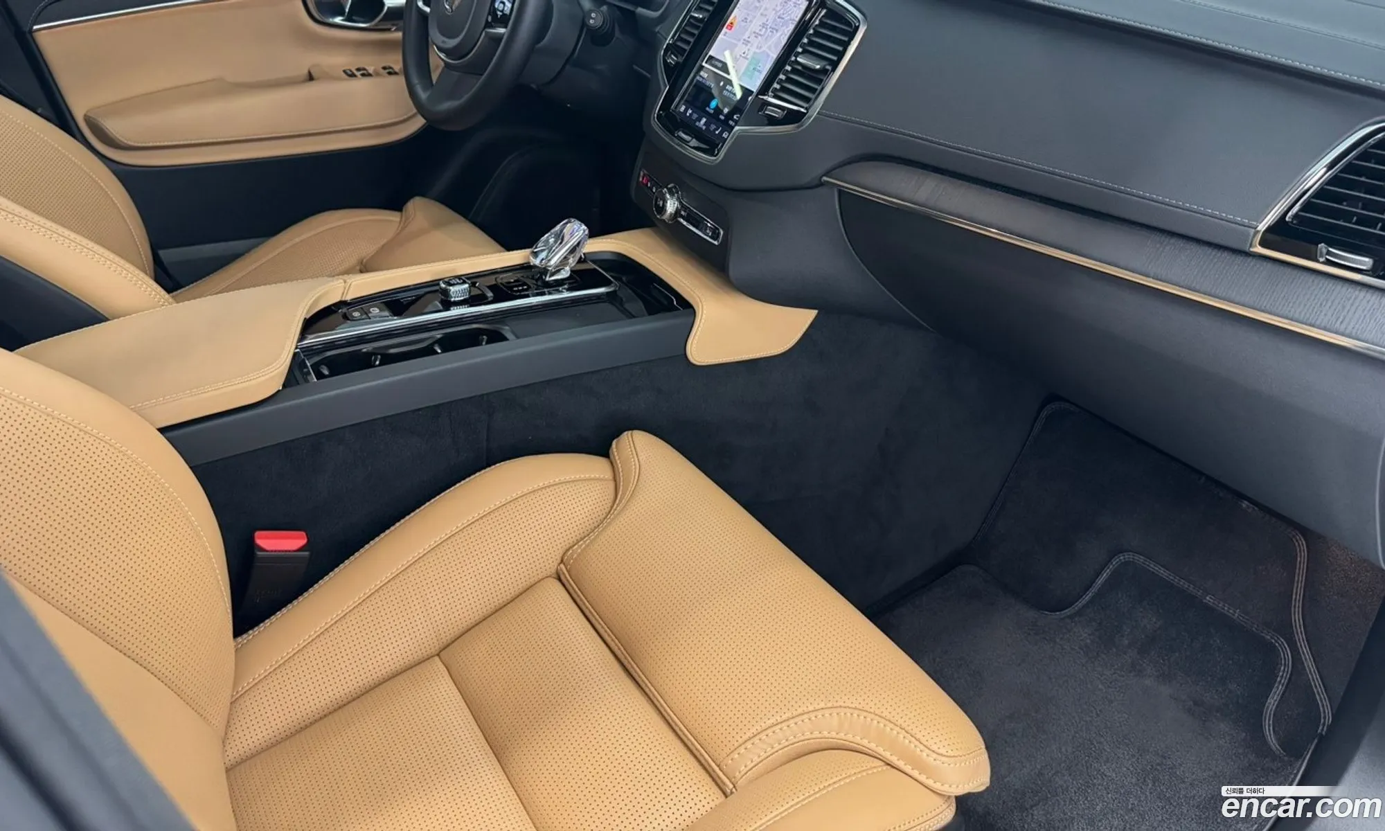 Volvo XC90 2024 — 16