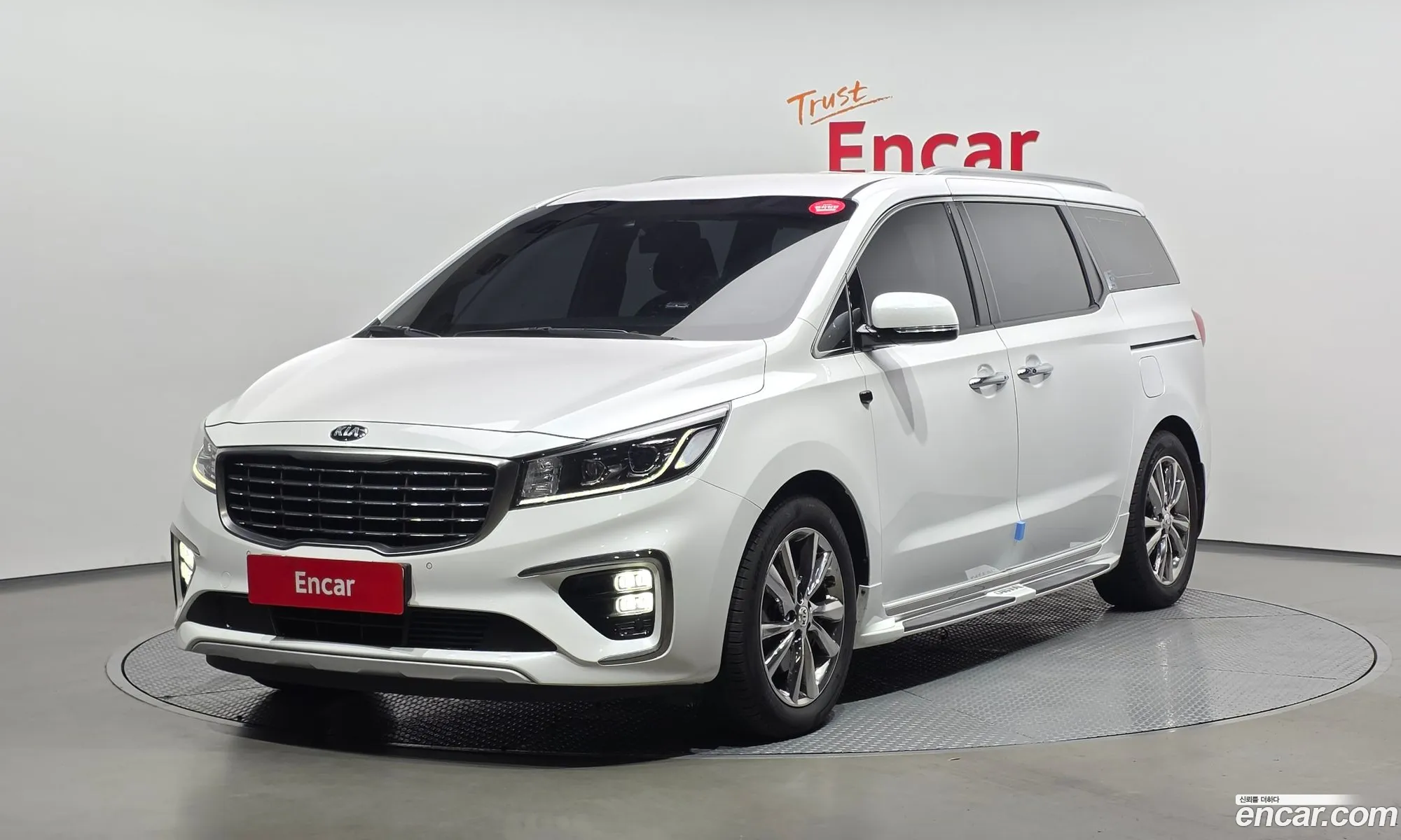 Kia Carnival 2018 — 6