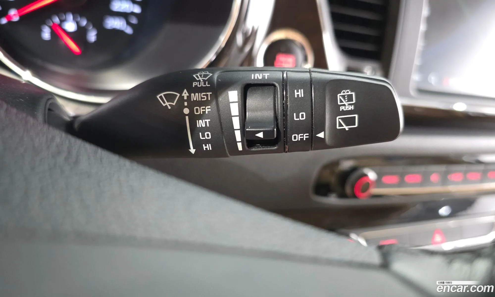 Kia Carnival 2018 — 30