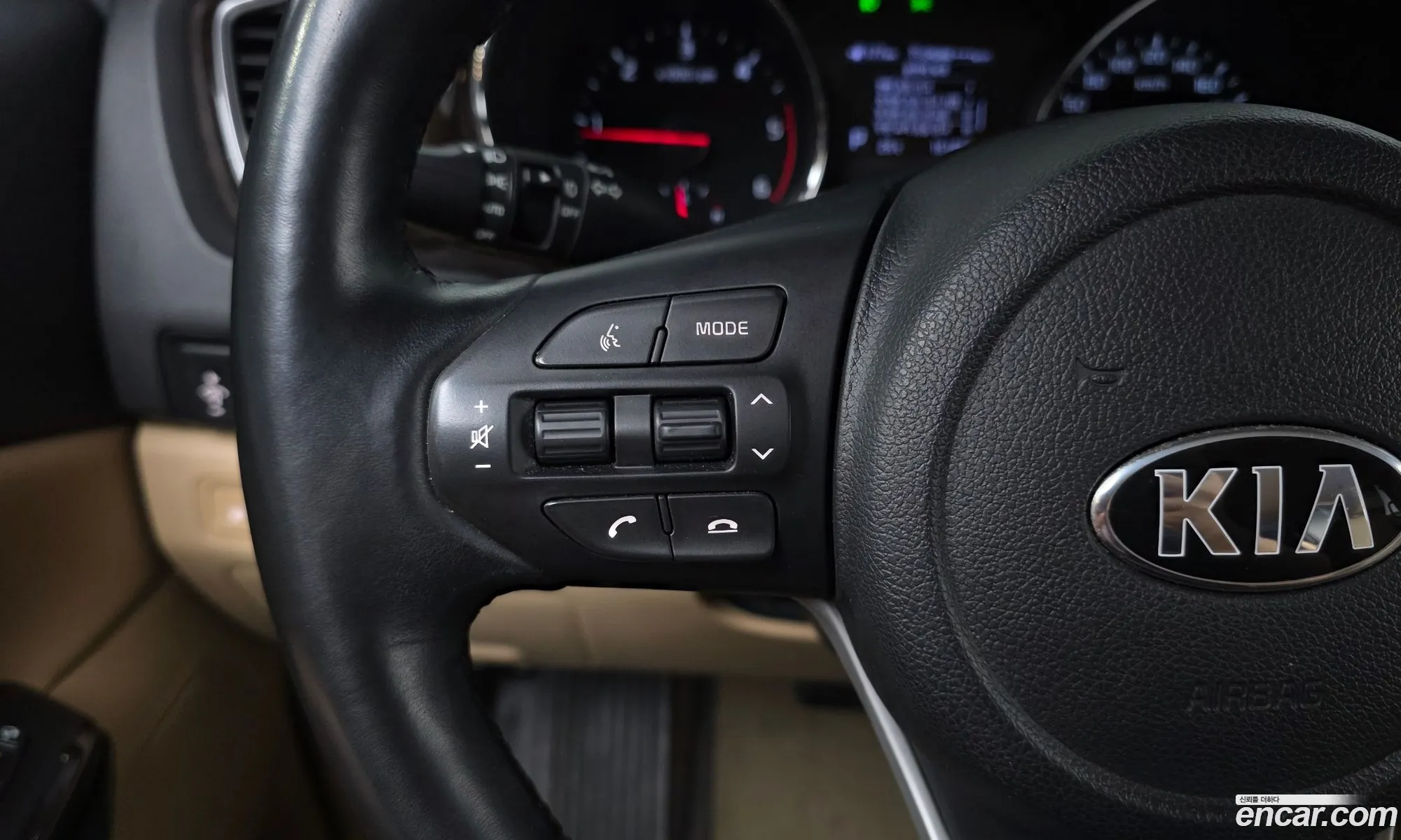 Kia Carnival 2018 — 5