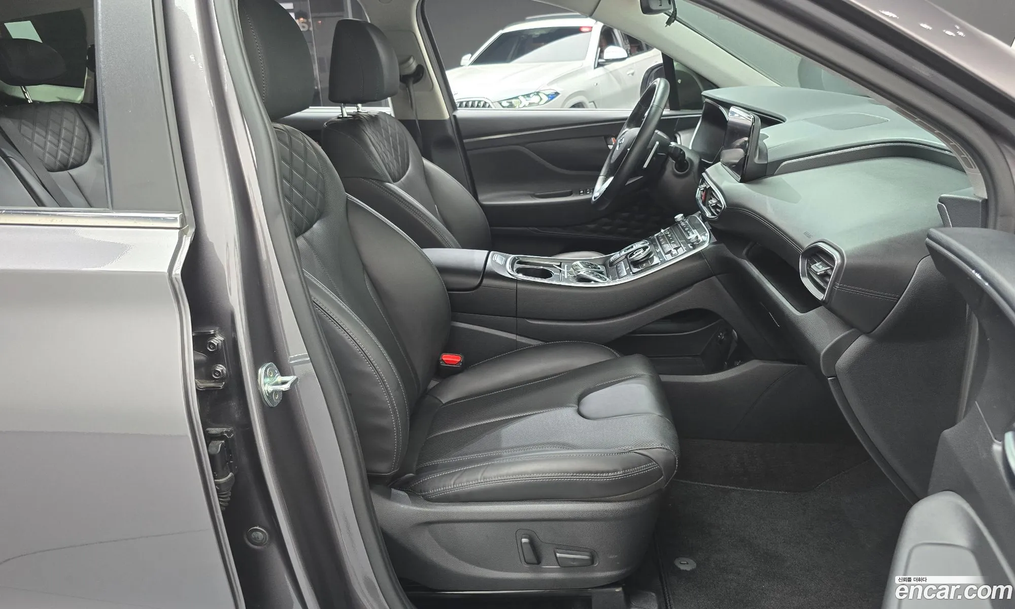 Hyundai Santa Fe 2022 — 21