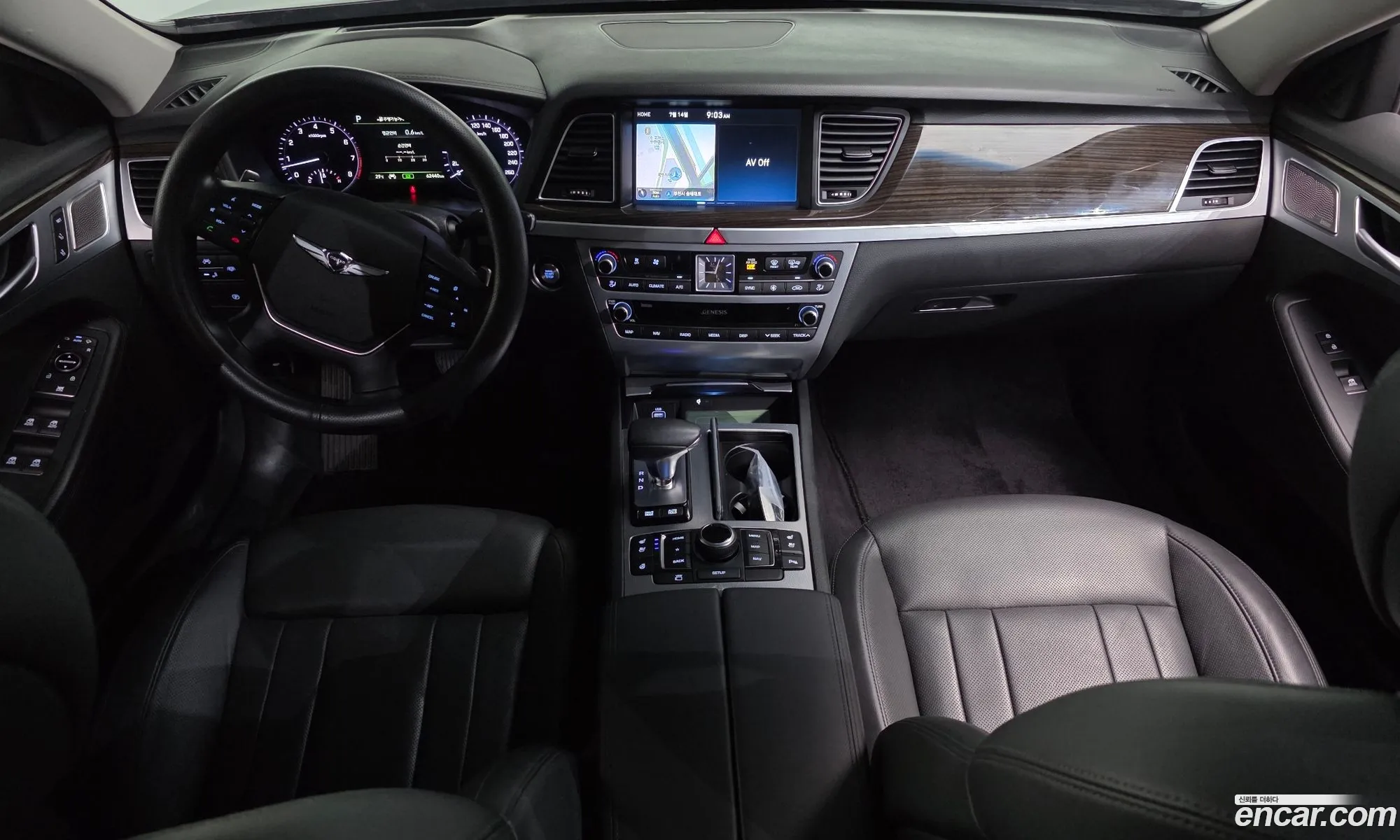Genesis G80 2019 KMHGN41EDKU315335 — 9