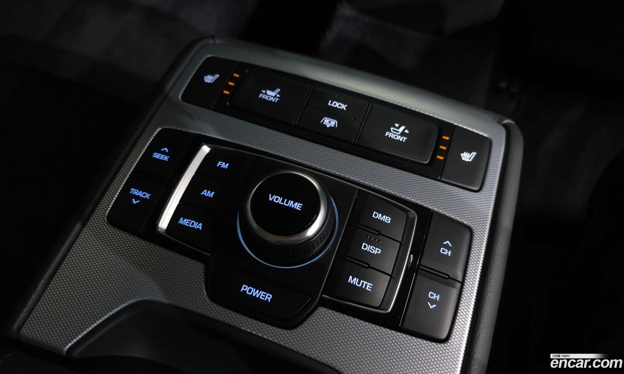 Genesis G80 2019 KMHGN41EDKU315335 — 11