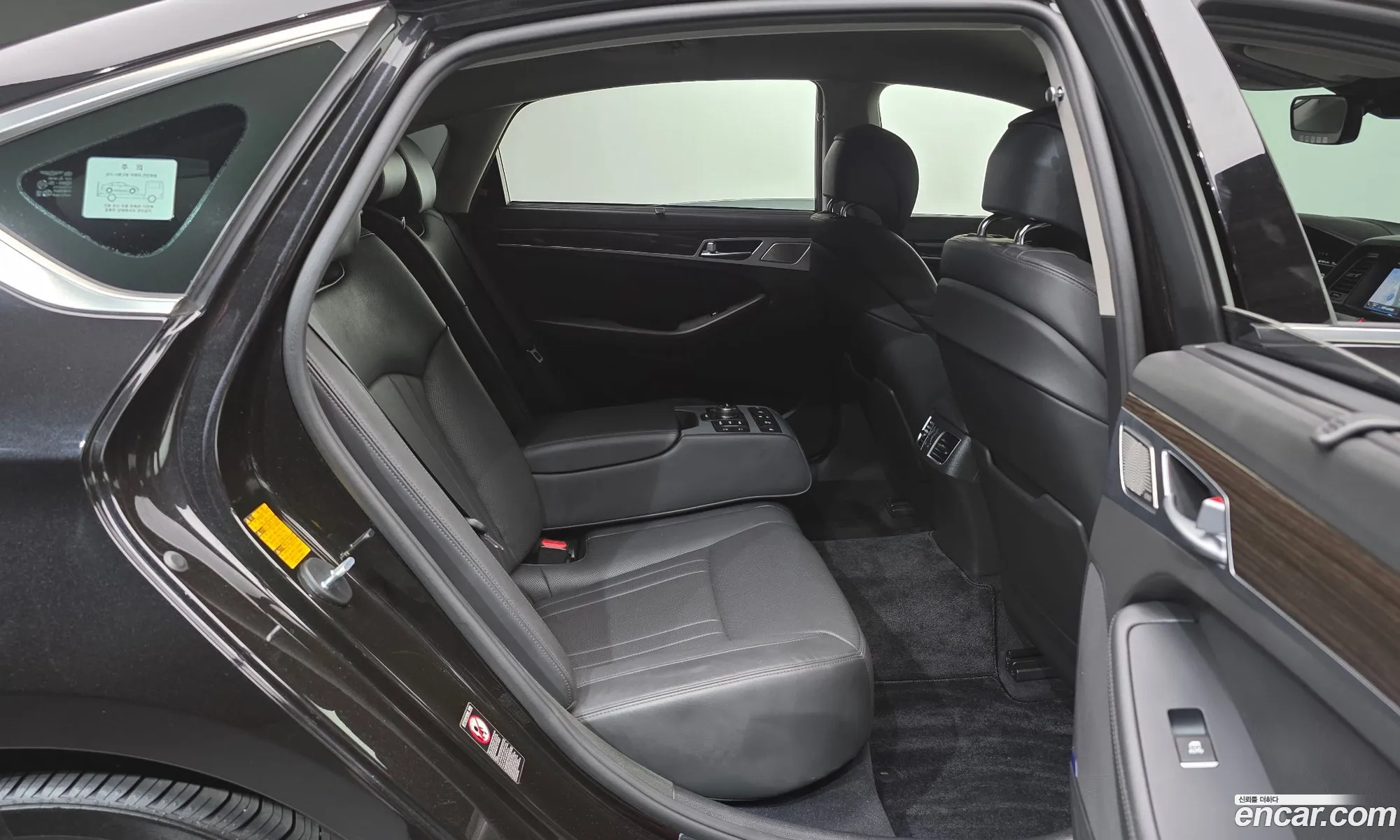 Genesis G80 2019 KMHGN41EDKU315335 — 20