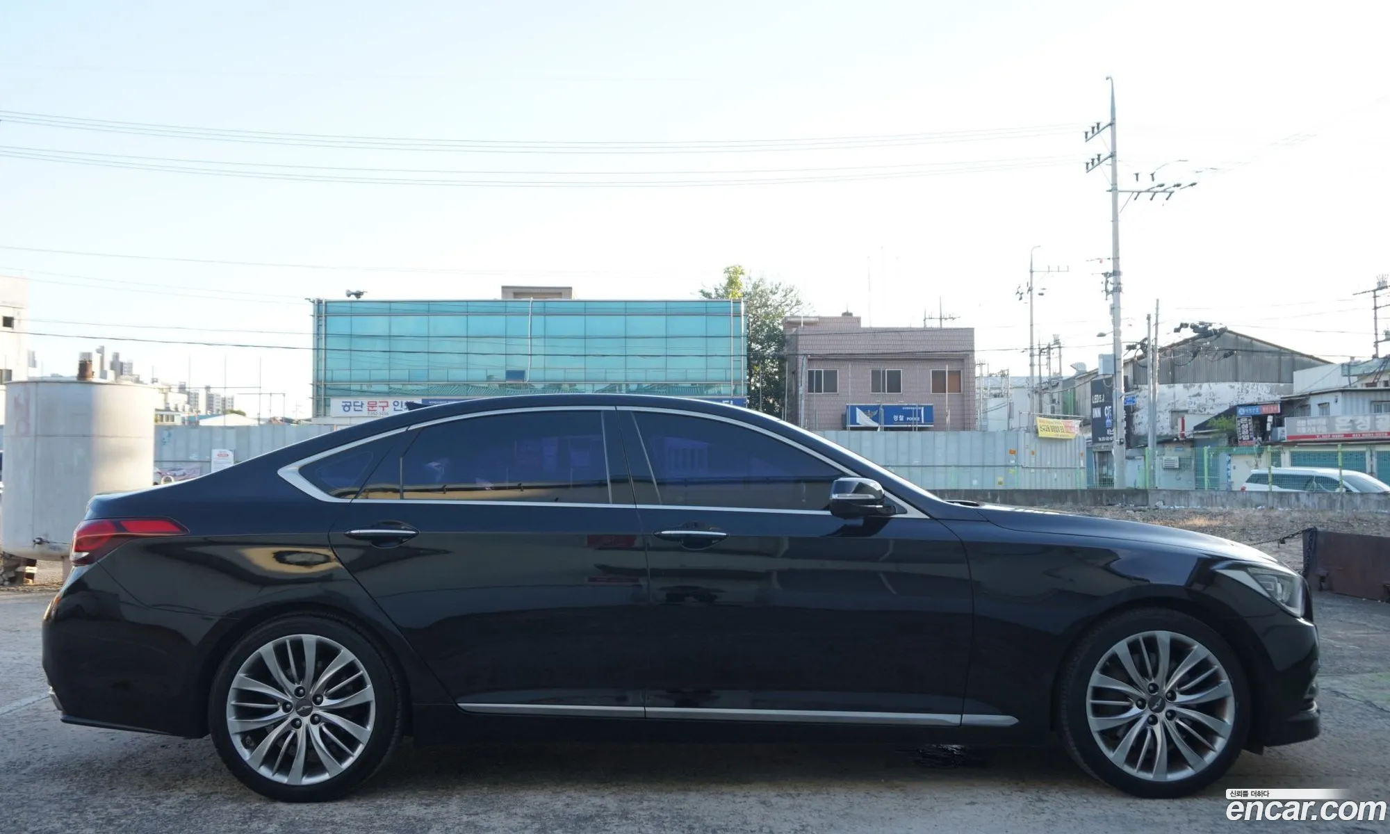 Hyundai Genesis DH 2015 — 5